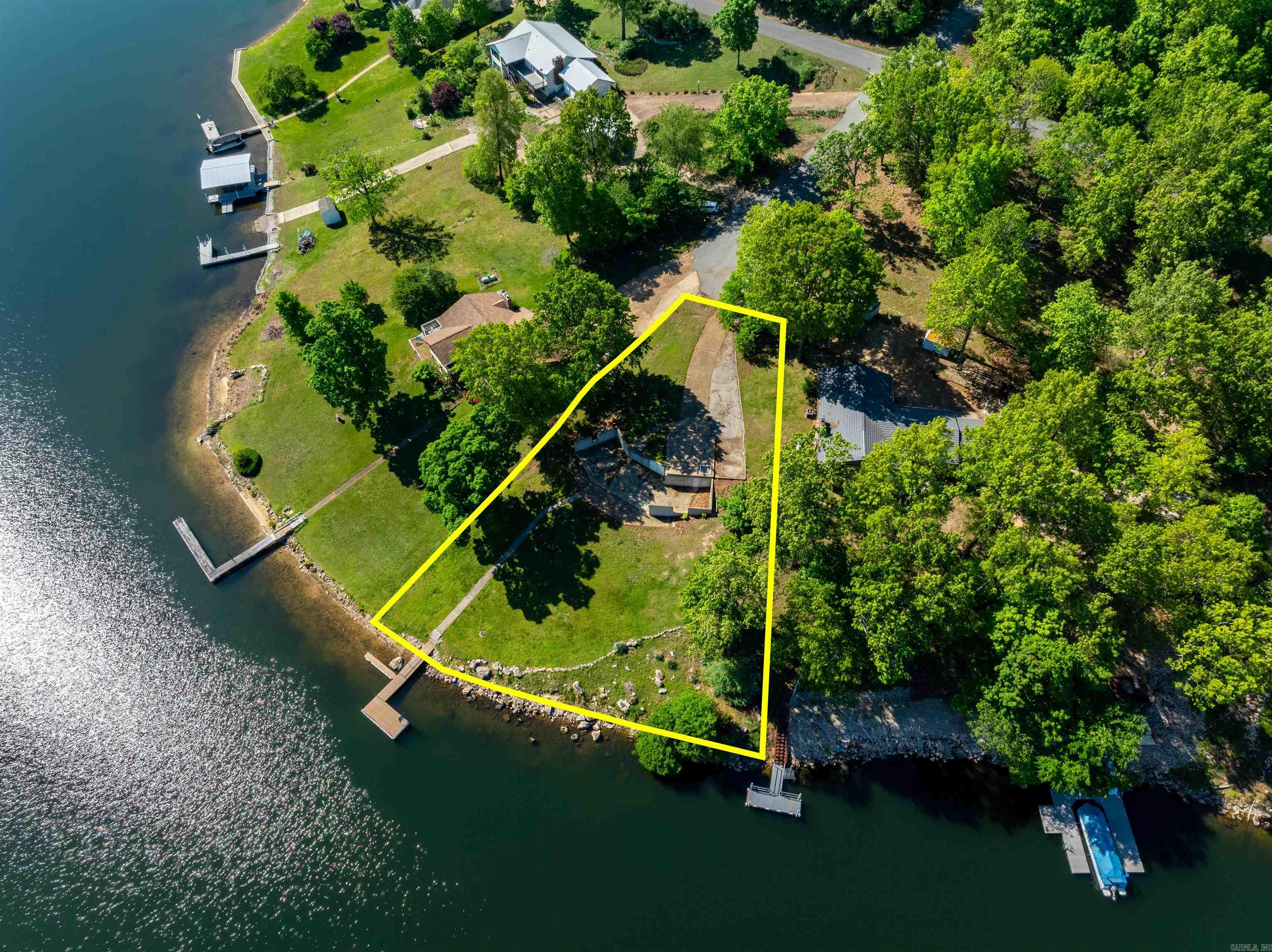 1801 Iris Cir  Horseshoe Bend, AR