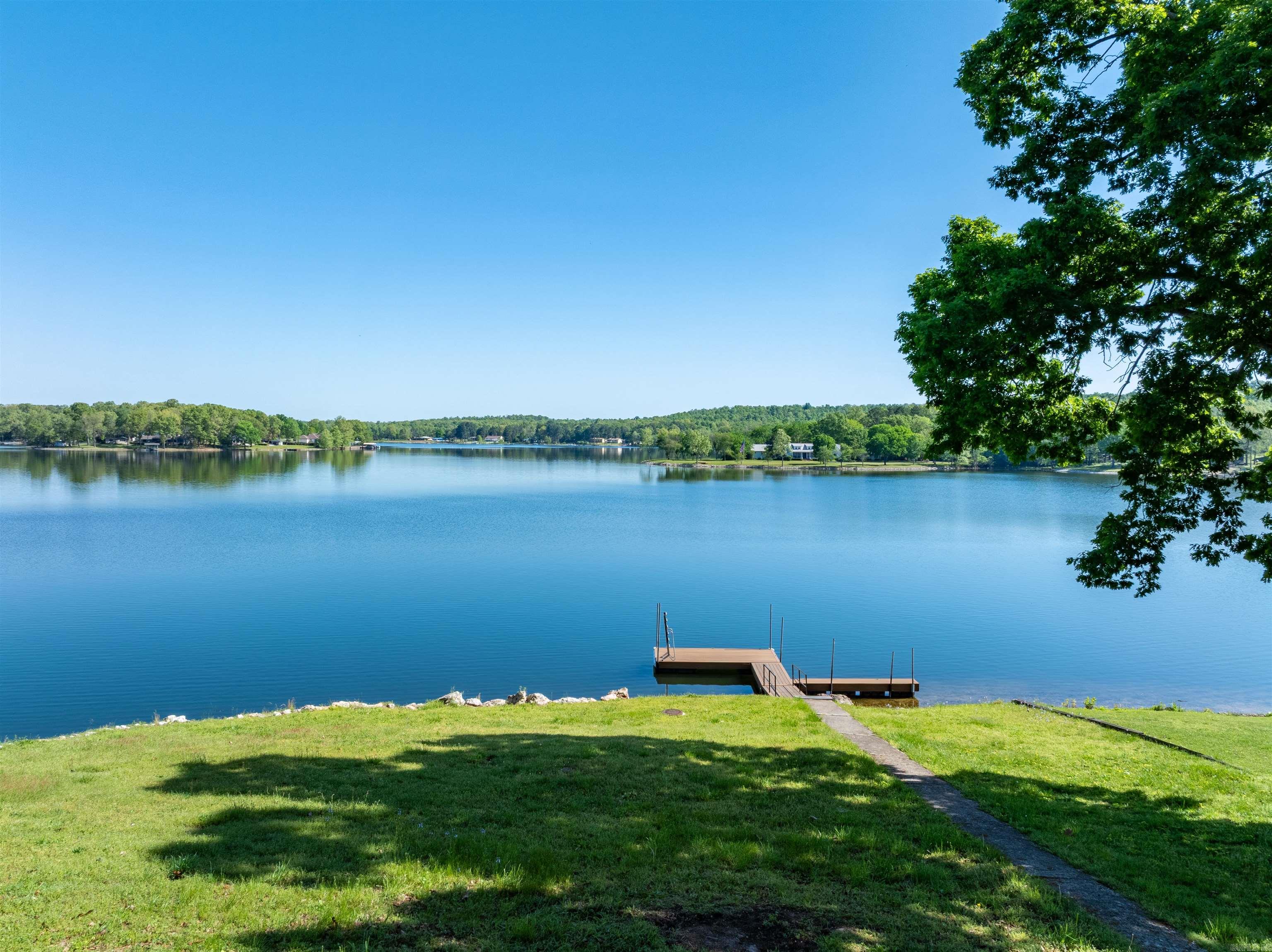 1801 Iris Cir  Horseshoe Bend, AR