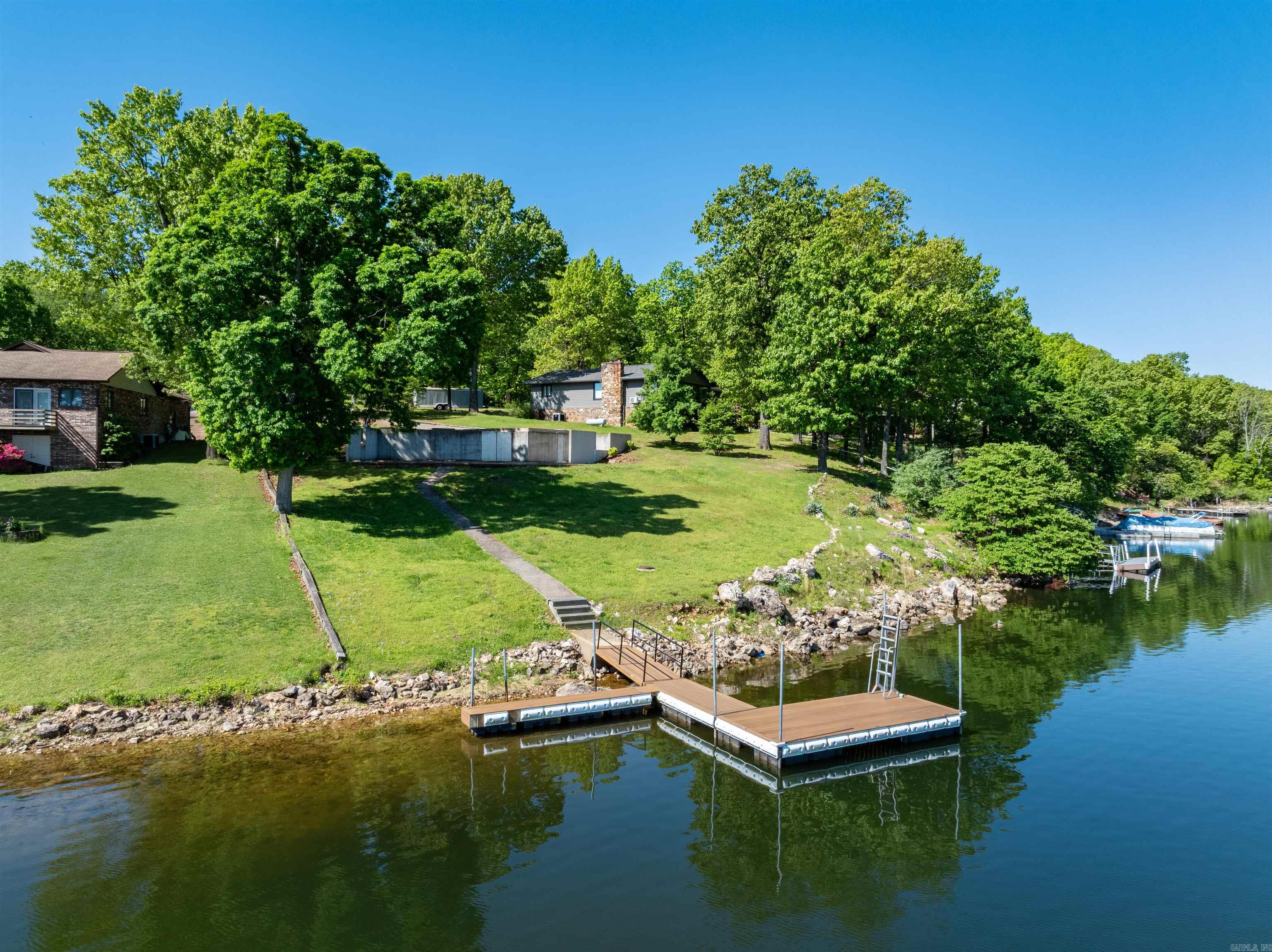 1801 Iris Cir  Horseshoe Bend, AR