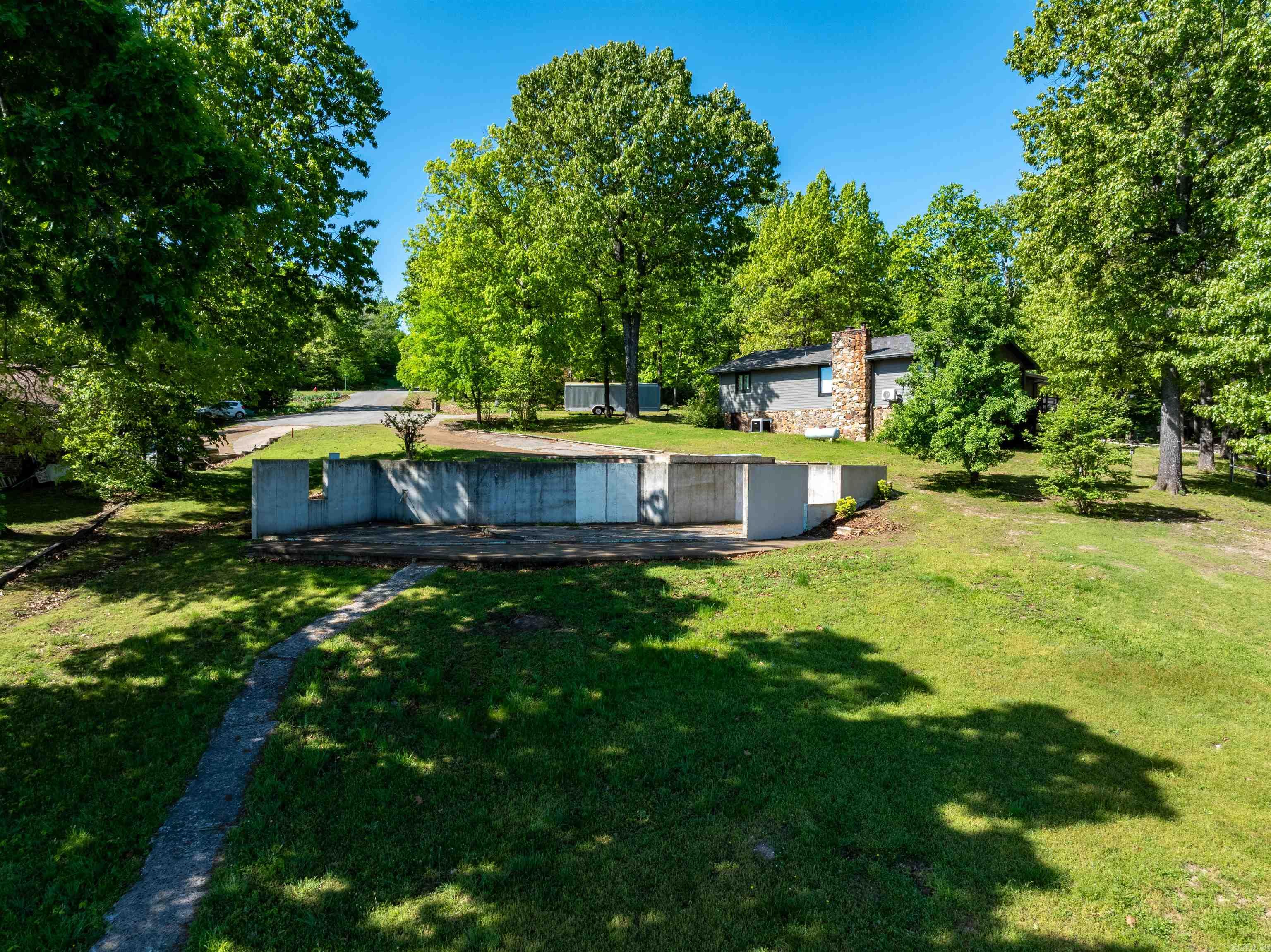 1801 Iris Cir  Horseshoe Bend, AR