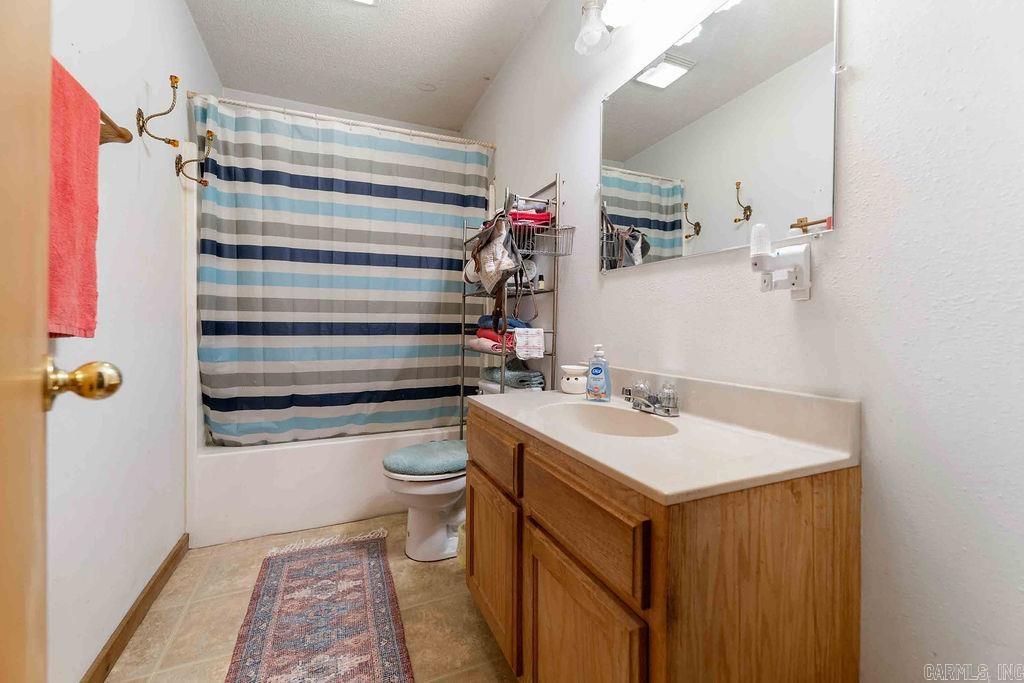 30 JACKSON  Higden, AR