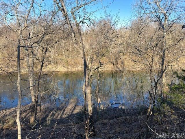 1520 Mountain View Road  Locust Grove, AR