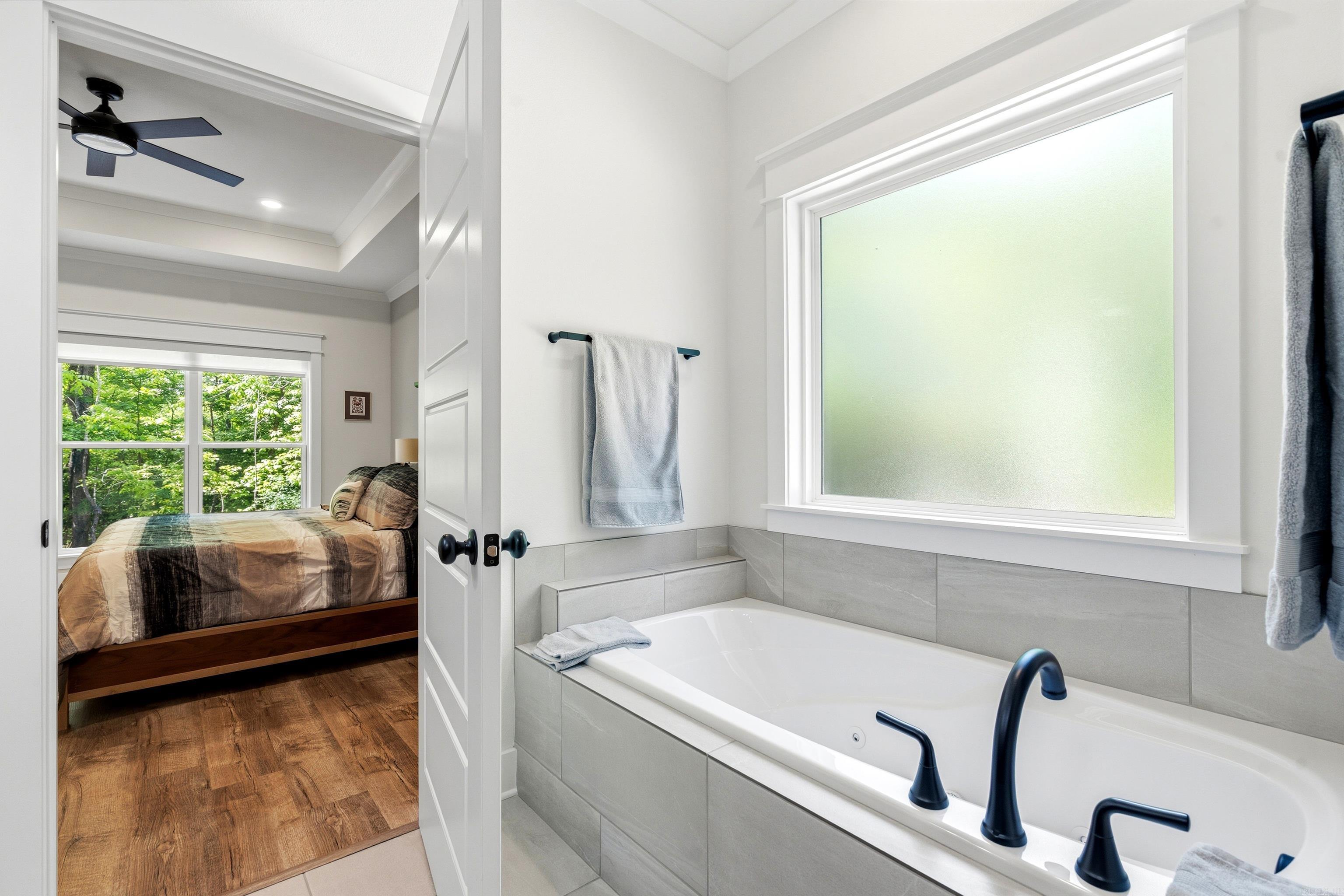 22 Estrella  Hot Springs Village, AR