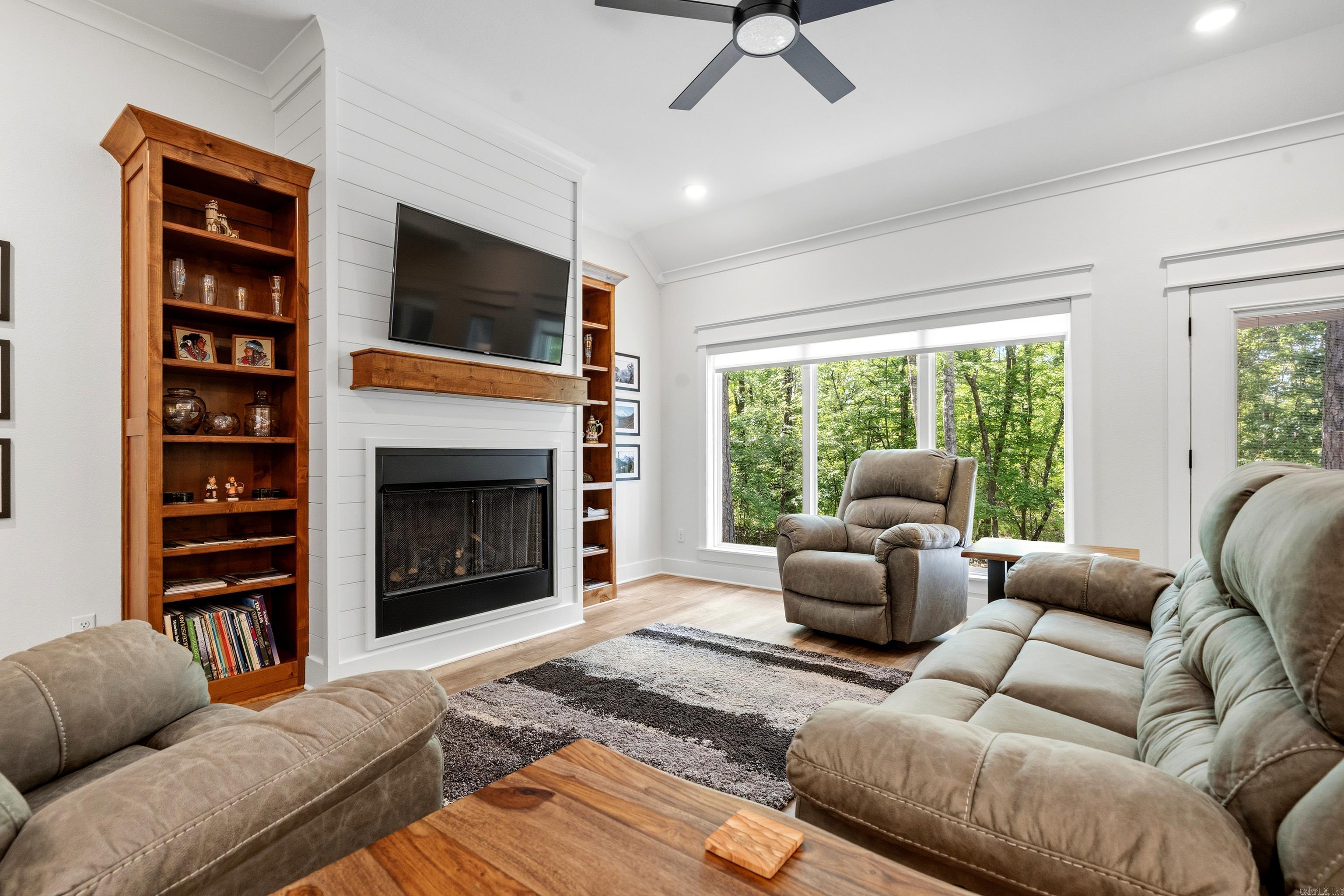 22 Estrella  Hot Springs Village, AR