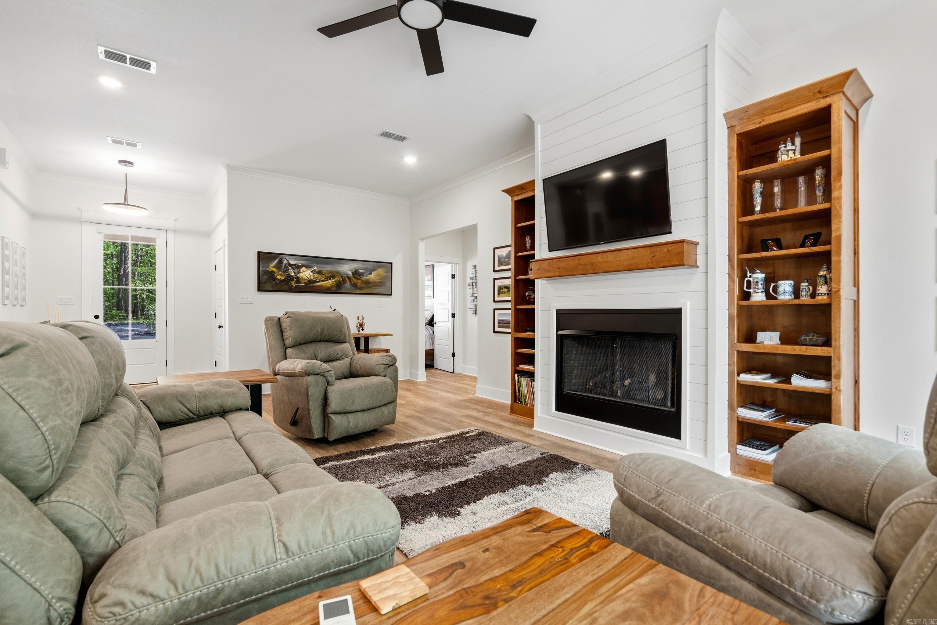 22 Estrella  Hot Springs Village, AR