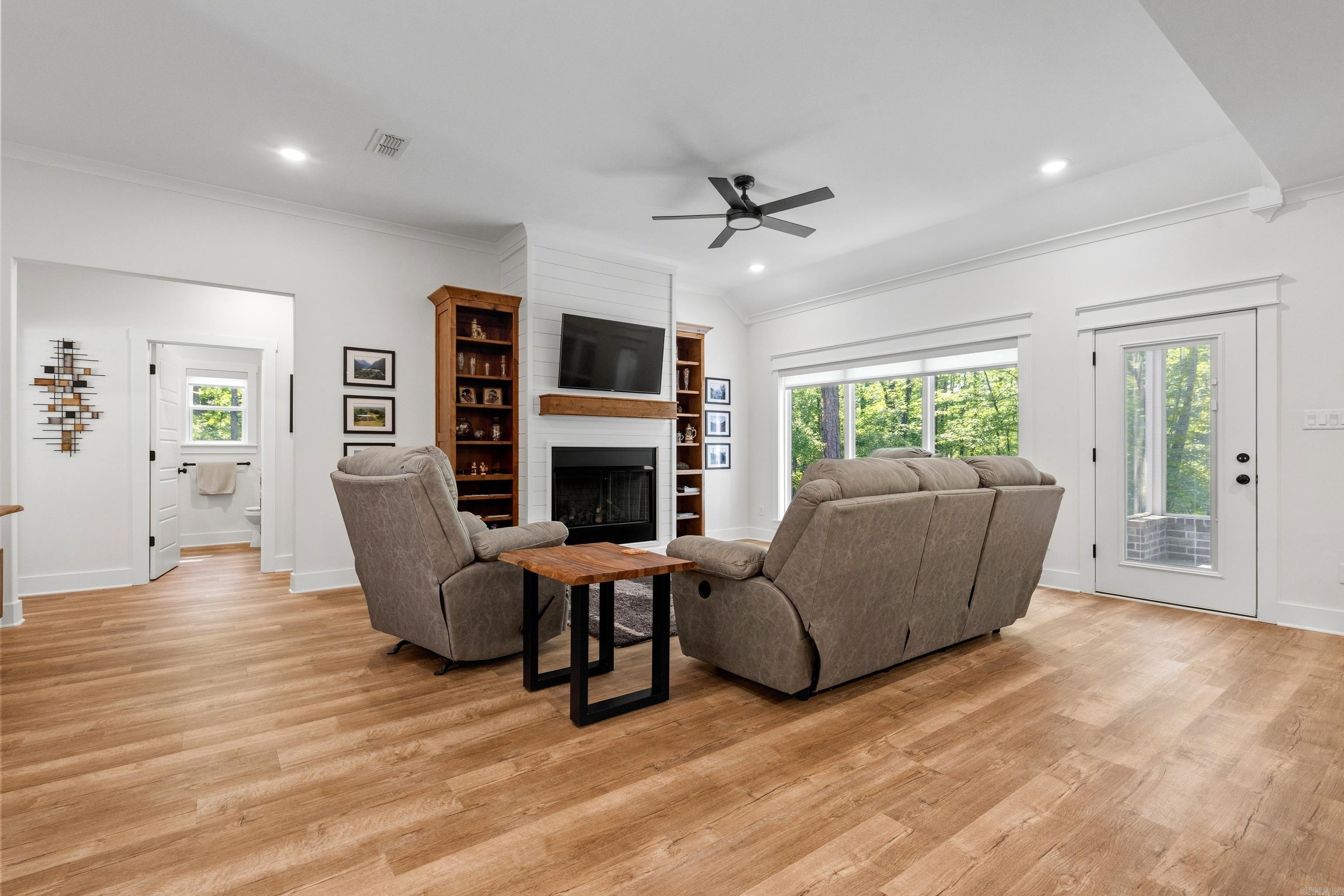 22 Estrella  Hot Springs Village, AR