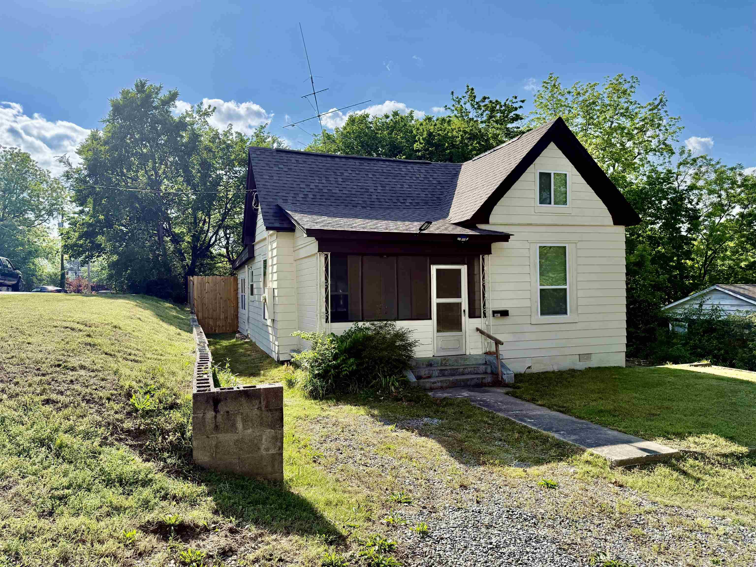 3601 Parker  North Little Rock, AR