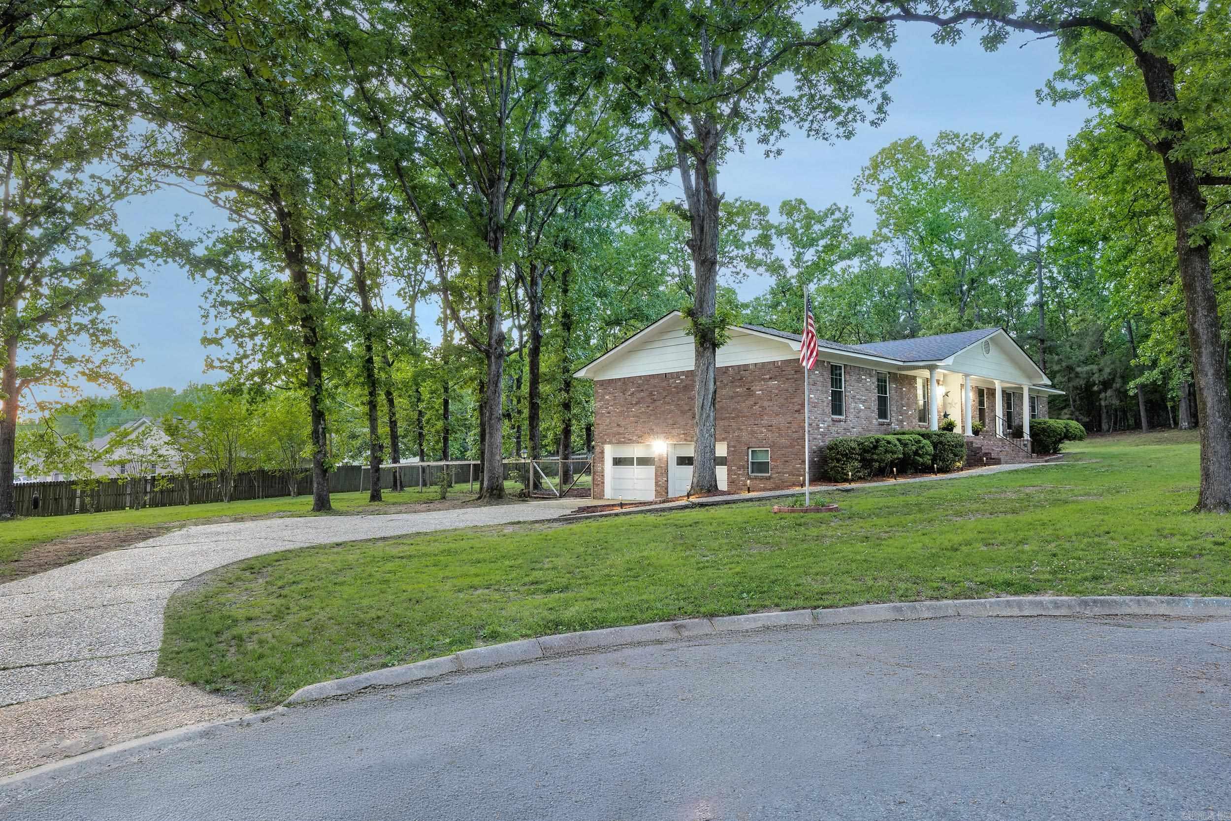 15 Shady Ln  Jacksonville, AR