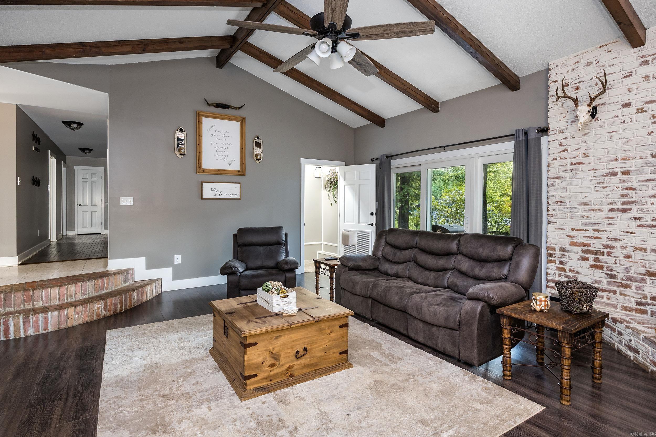 15 Shady Ln  Jacksonville, AR