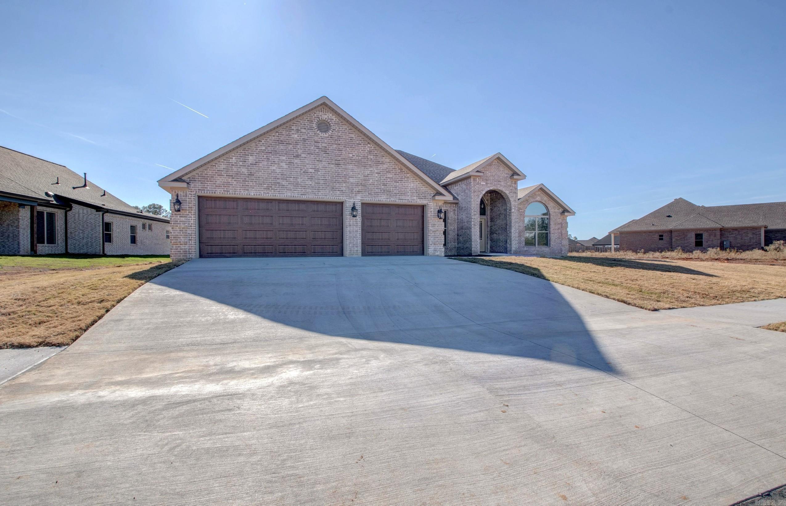 520 Corondelet  Maumelle, AR