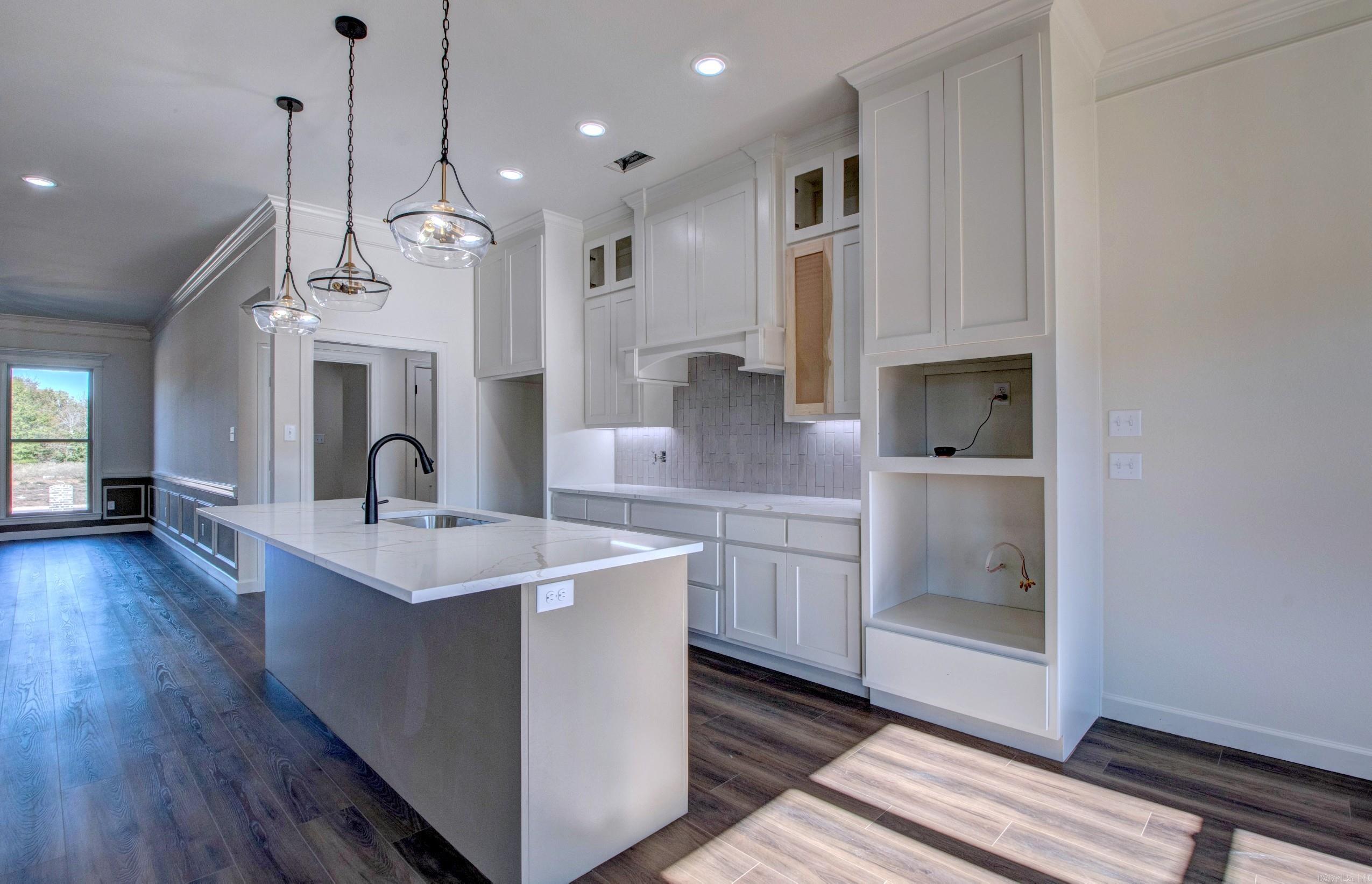 520 Corondelet  Maumelle, AR