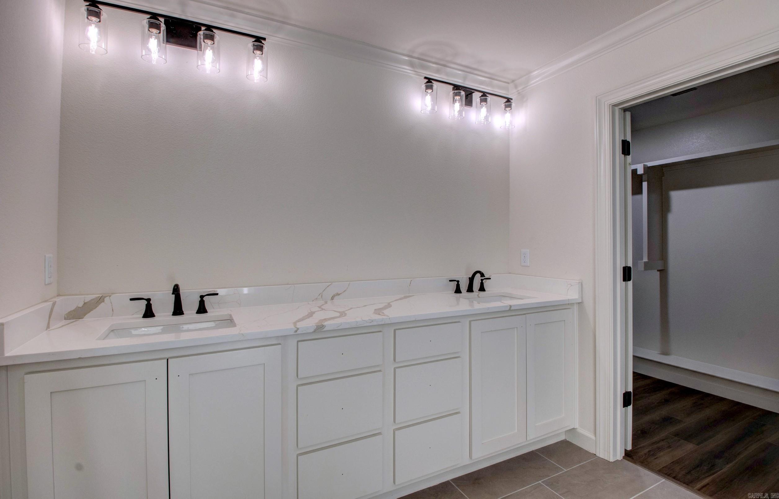 520 Corondelet  Maumelle, AR