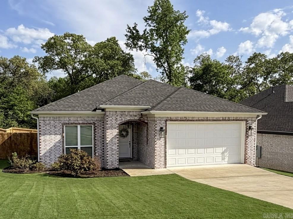 3401 Village East  North Little Rock, AR