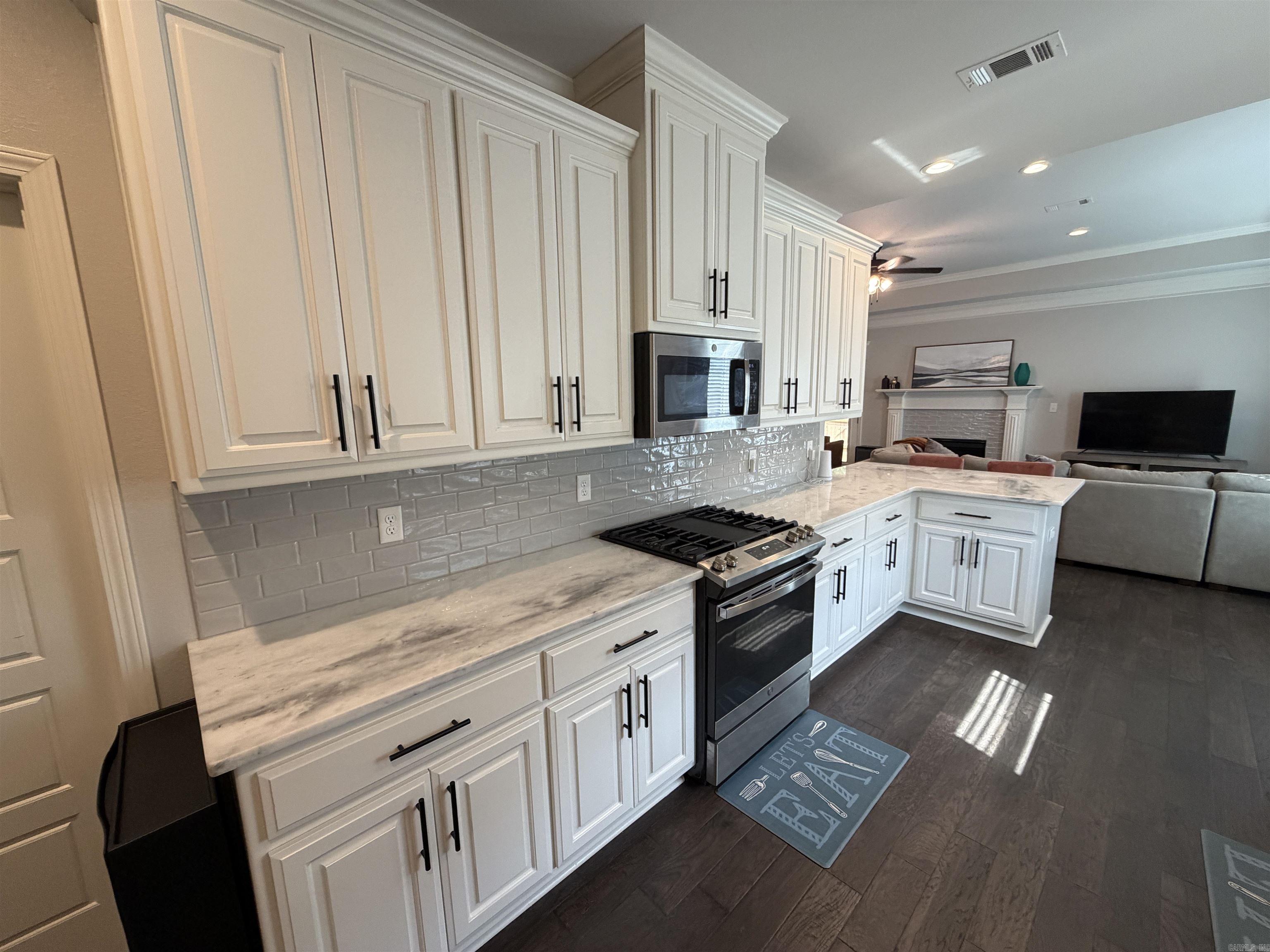 3401 Village East  North Little Rock, AR