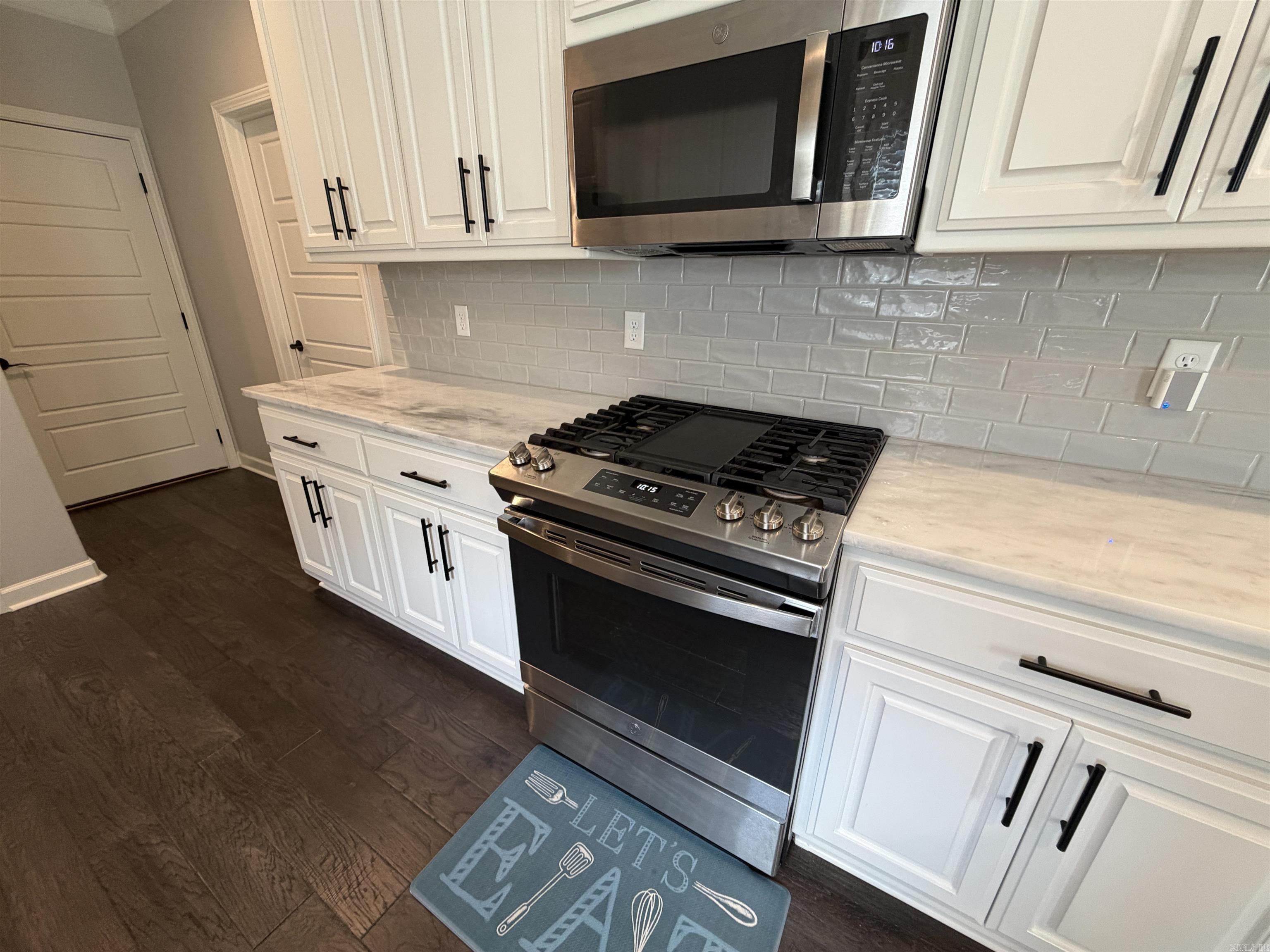 3401 Village East  North Little Rock, AR