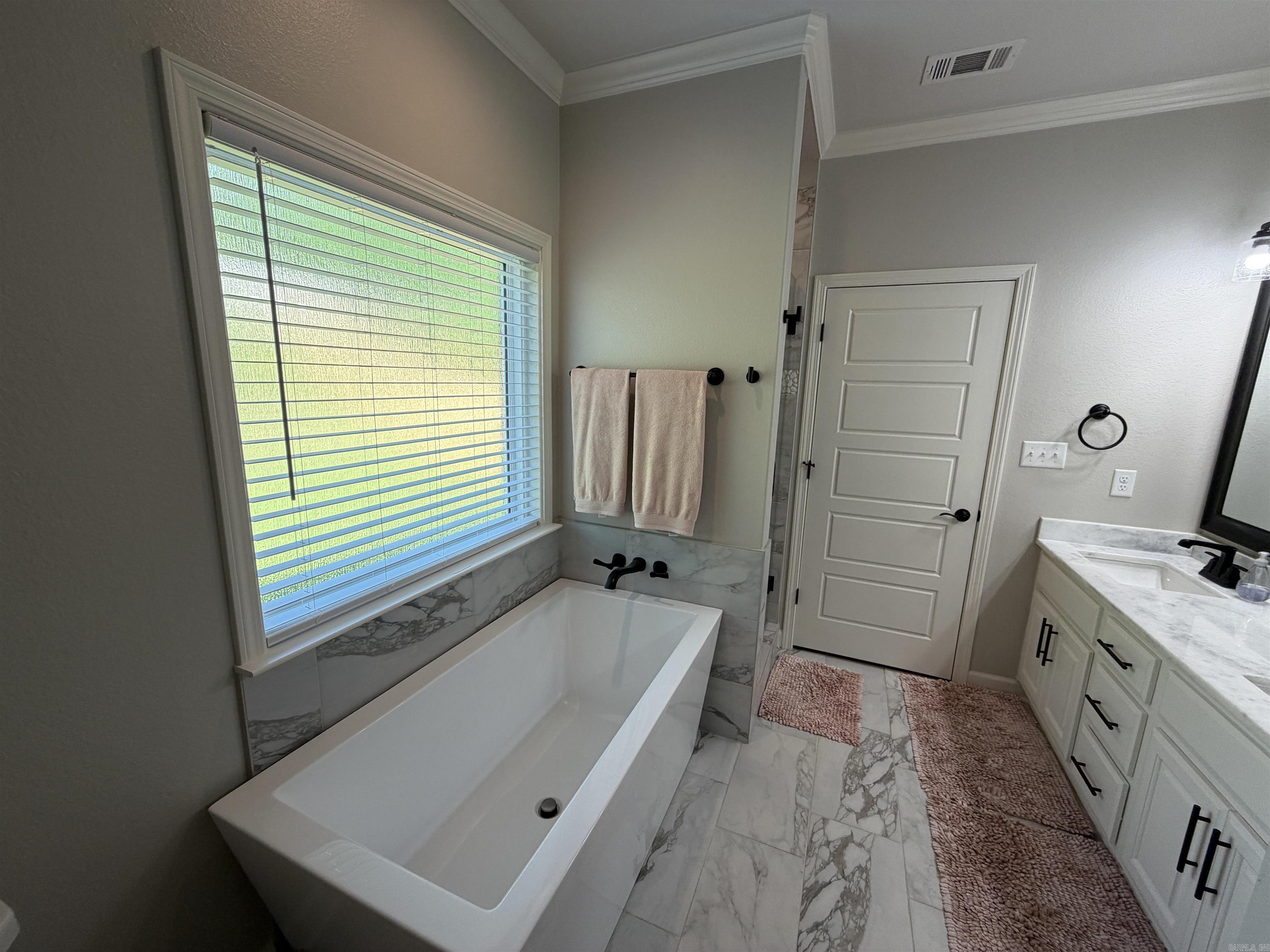 3401 Village East  North Little Rock, AR