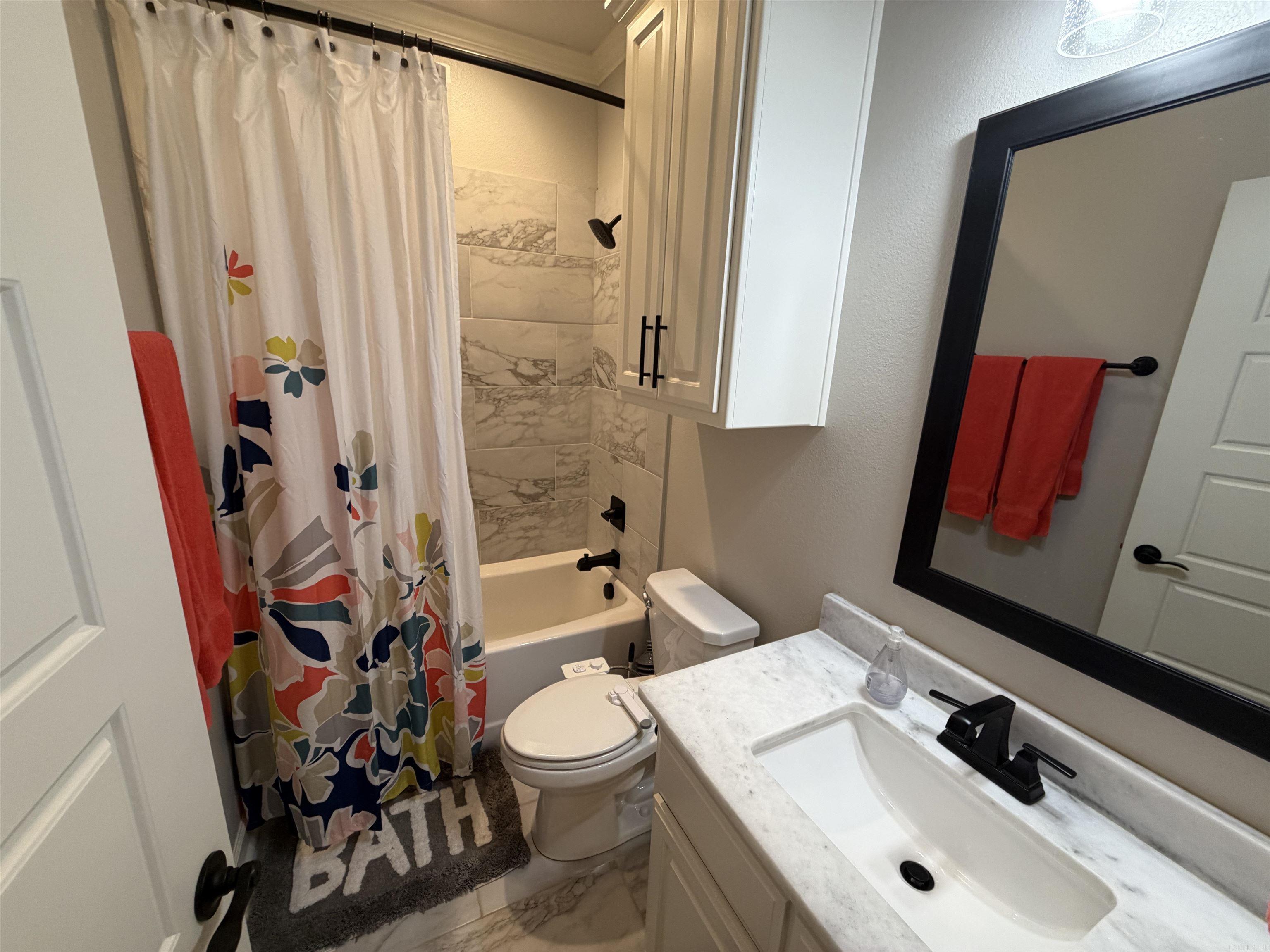 3401 Village East  North Little Rock, AR