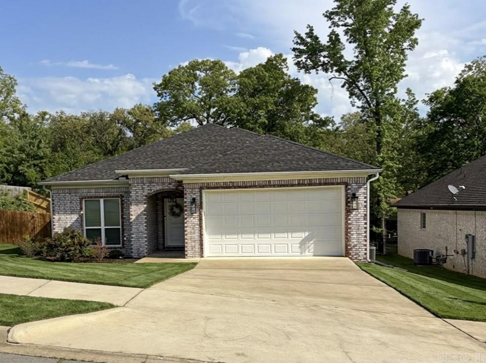 3401 Village East  North Little Rock, AR