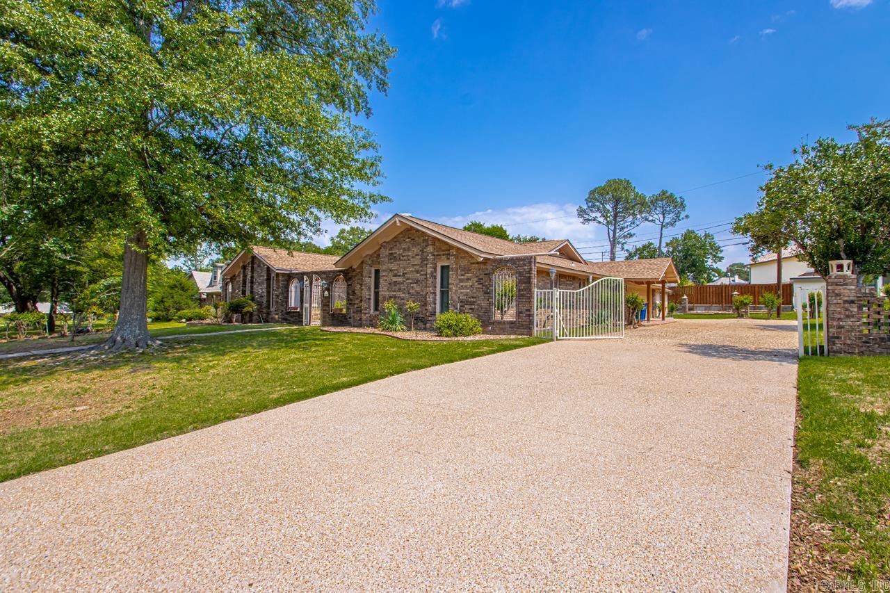 1209 Silverwood Trail  North Little Rock, AR