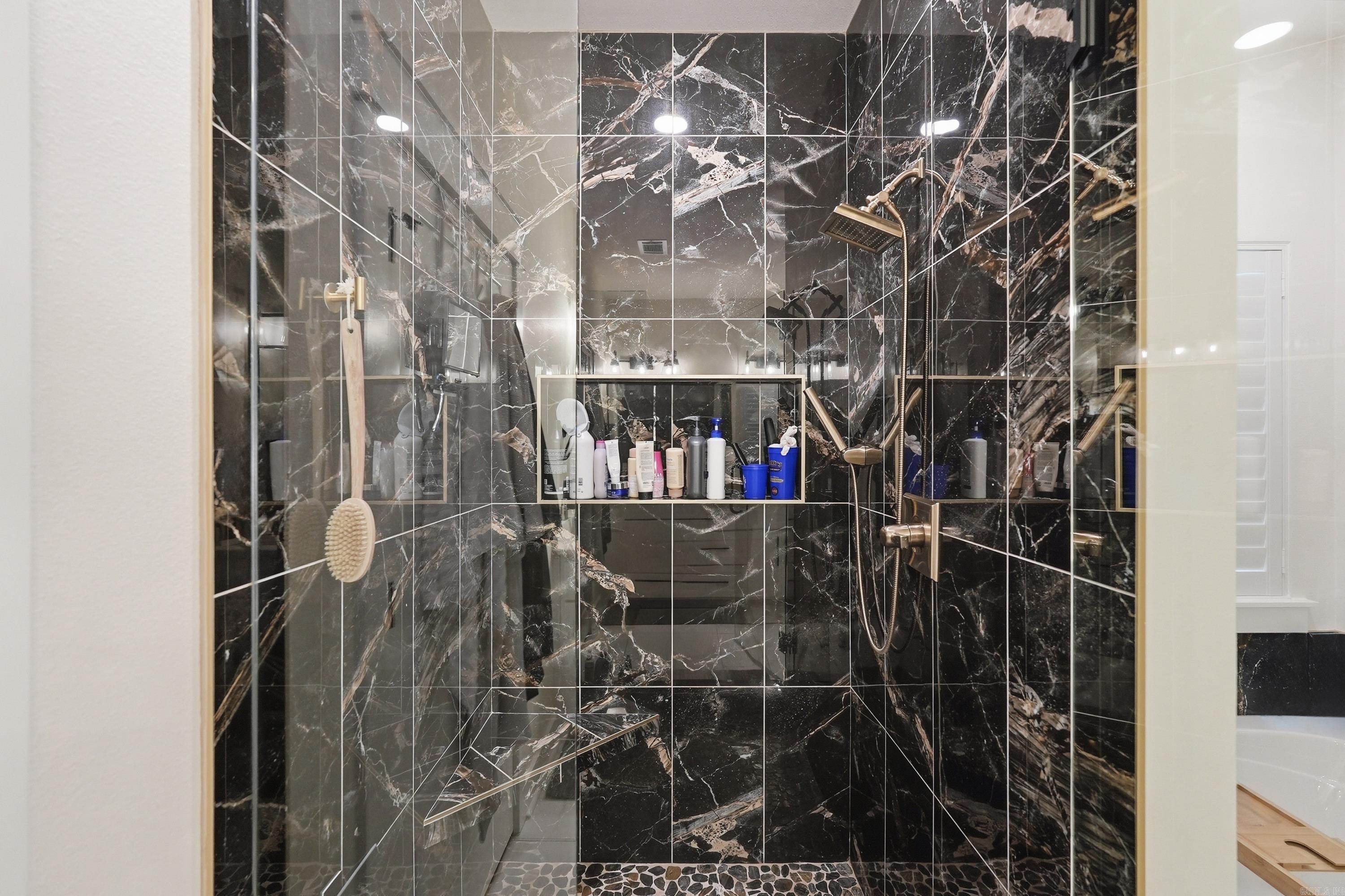 105 Sycamore Springs  Conway, AR