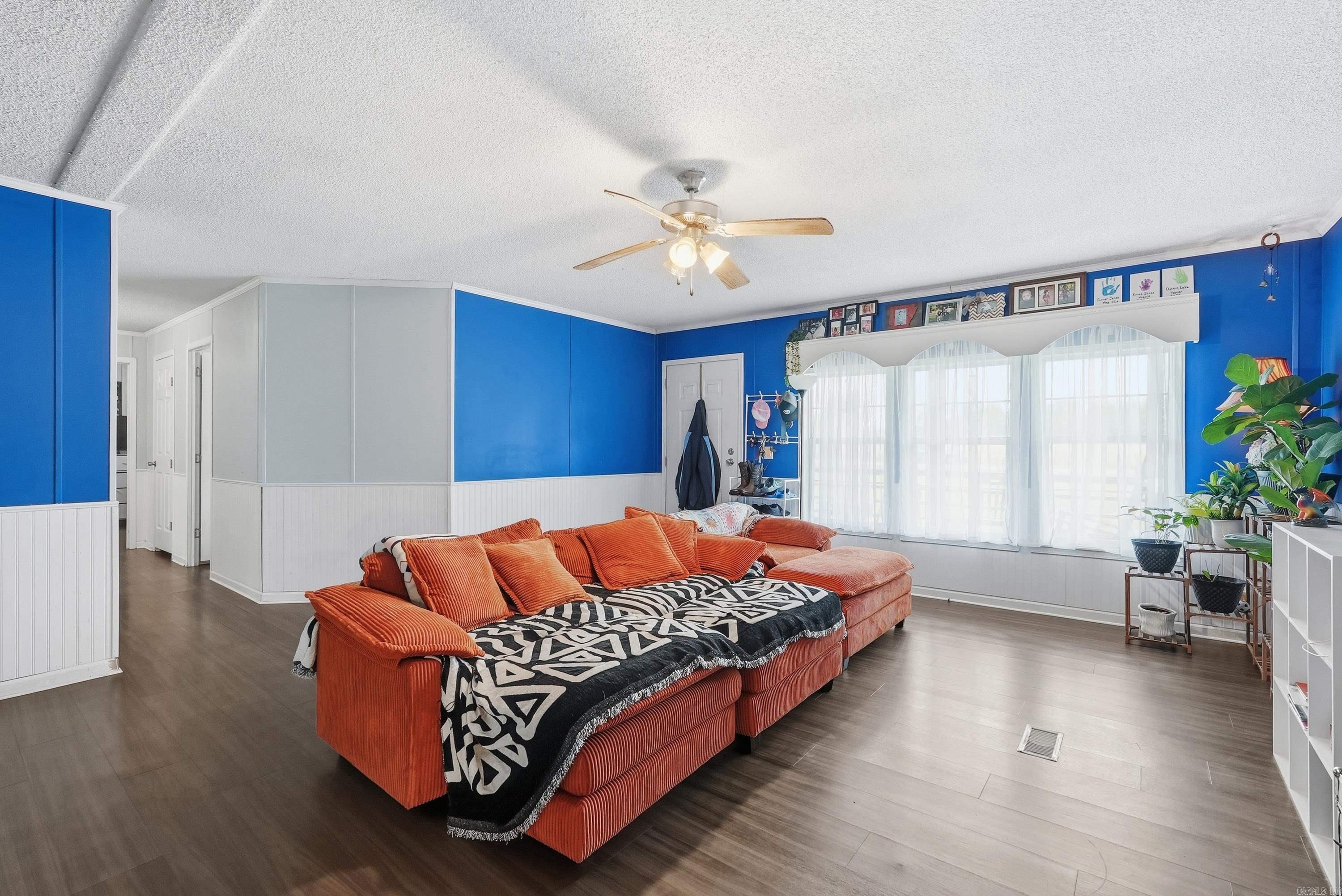 176 Austin  El Paso, AR