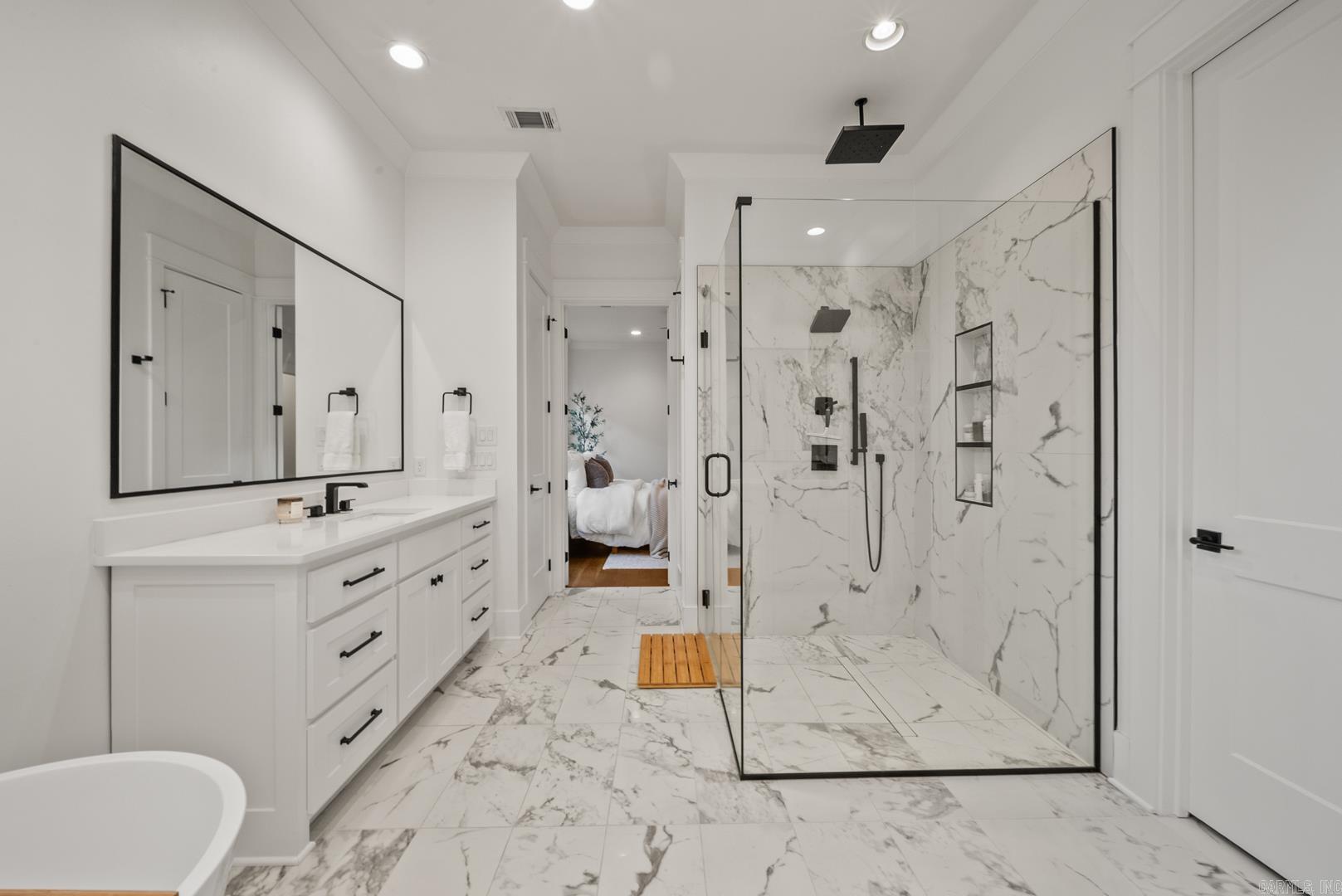 1712 N Polk Street  Little Rock, AR