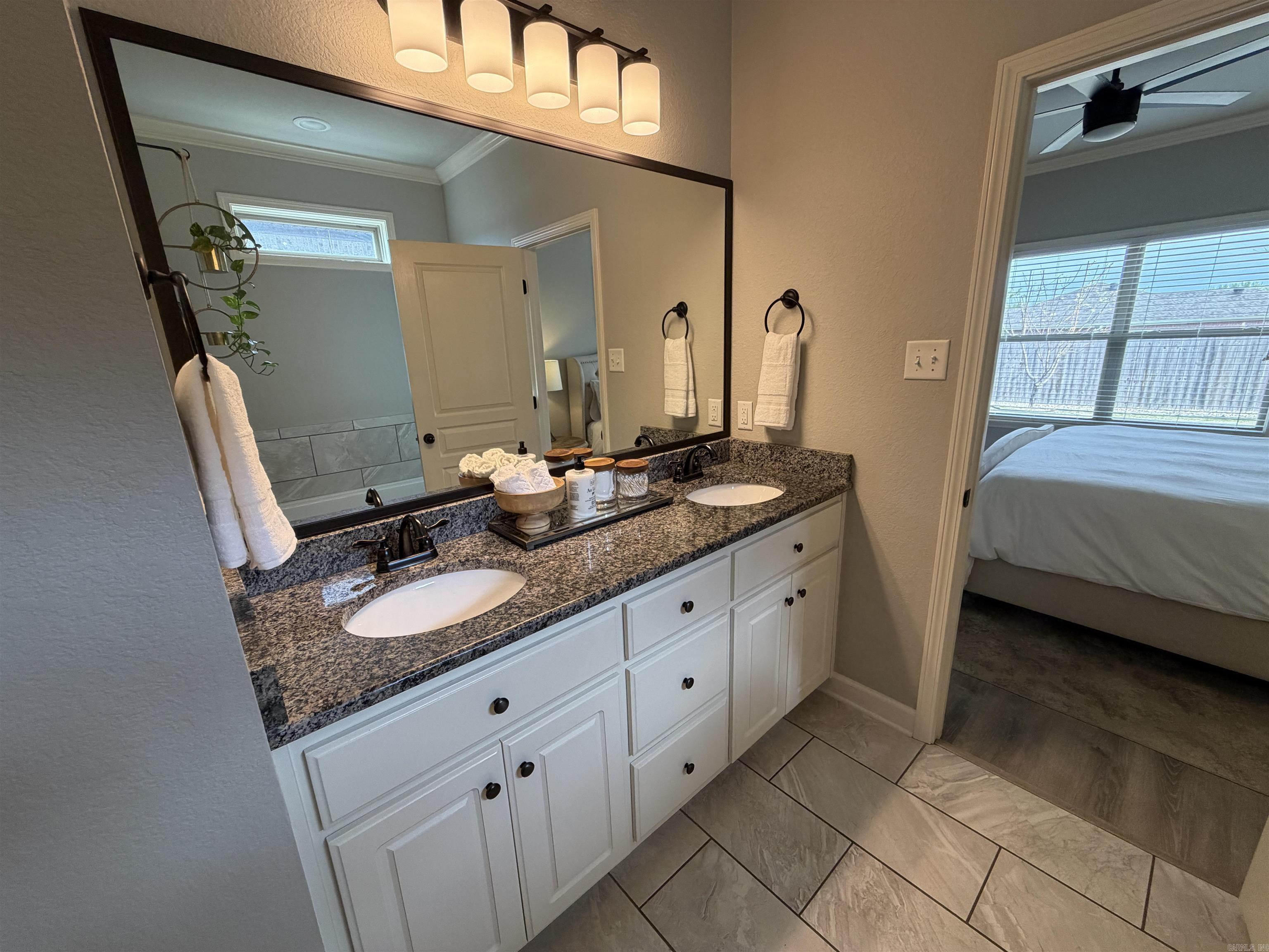 787 Mango  Austin, AR