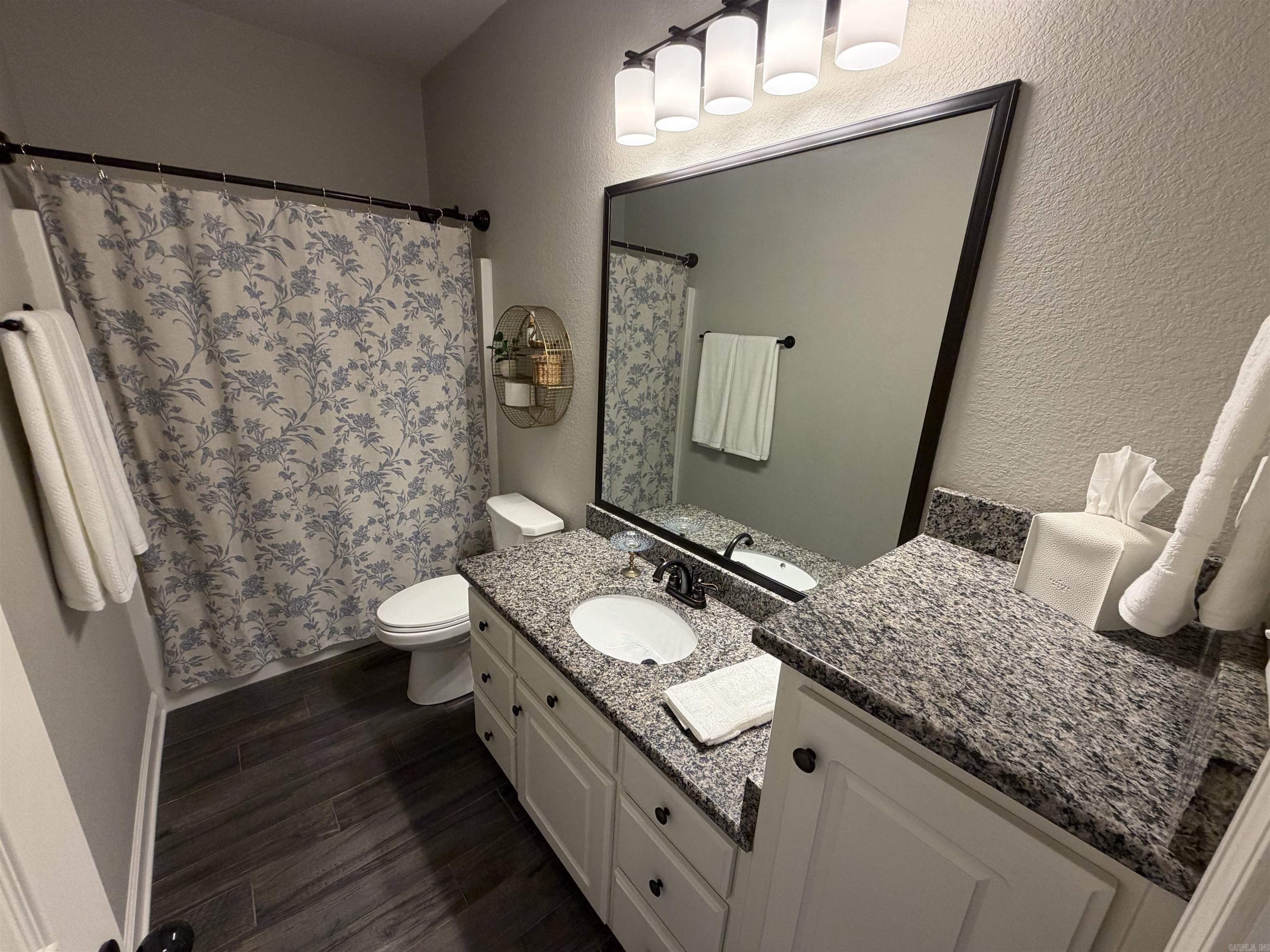 787 Mango  Austin, AR