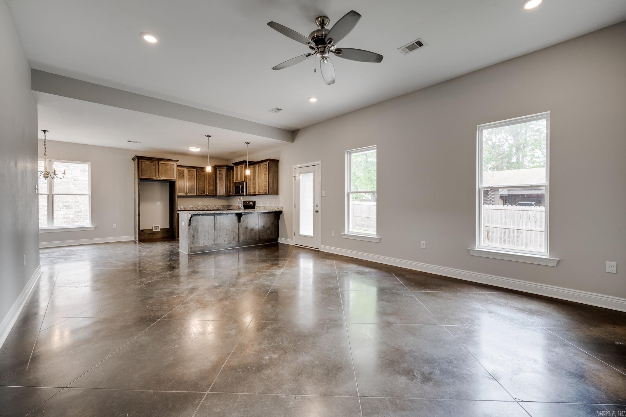 1535 Blue Lucerne  Conway, AR