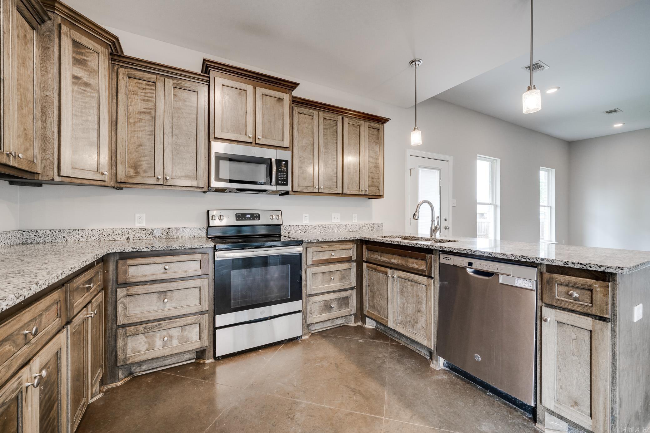 1535 Blue Lucerne  Conway, AR