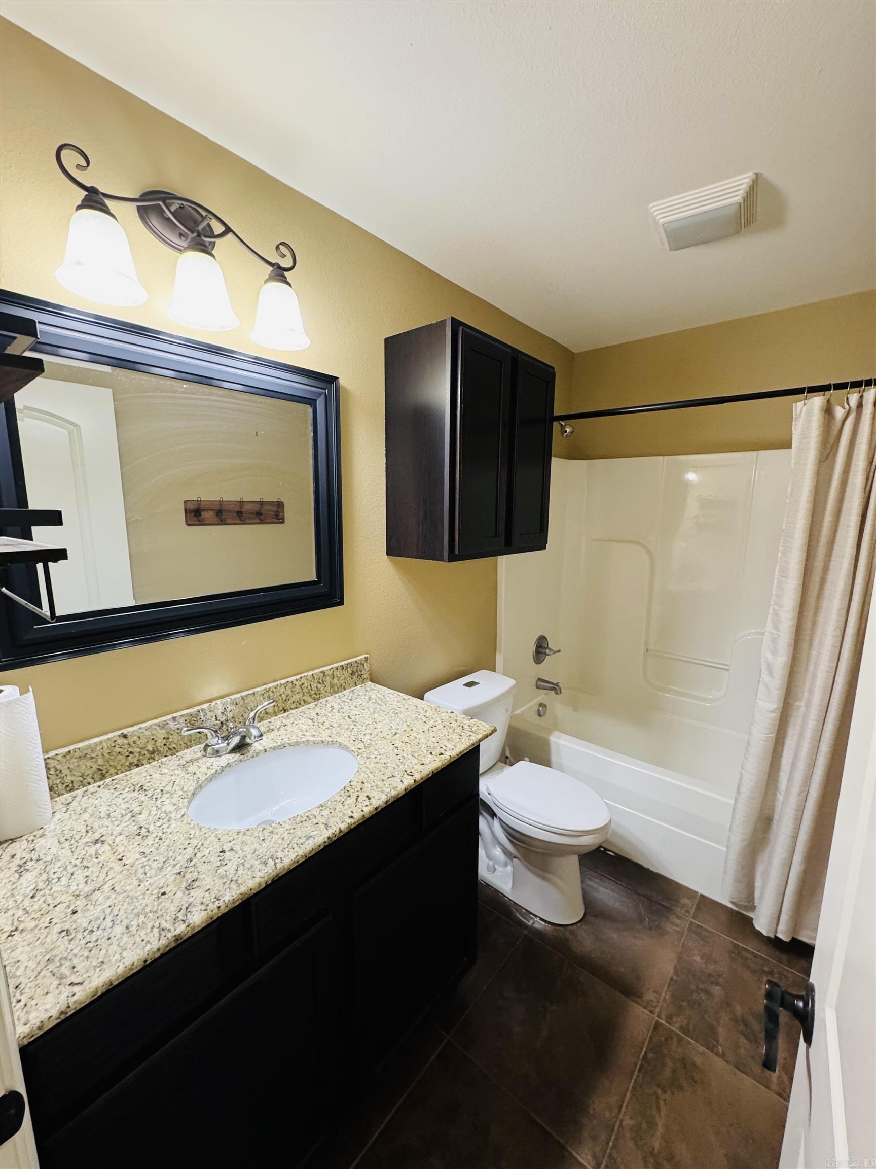 3092 Glasgow  Benton, AR