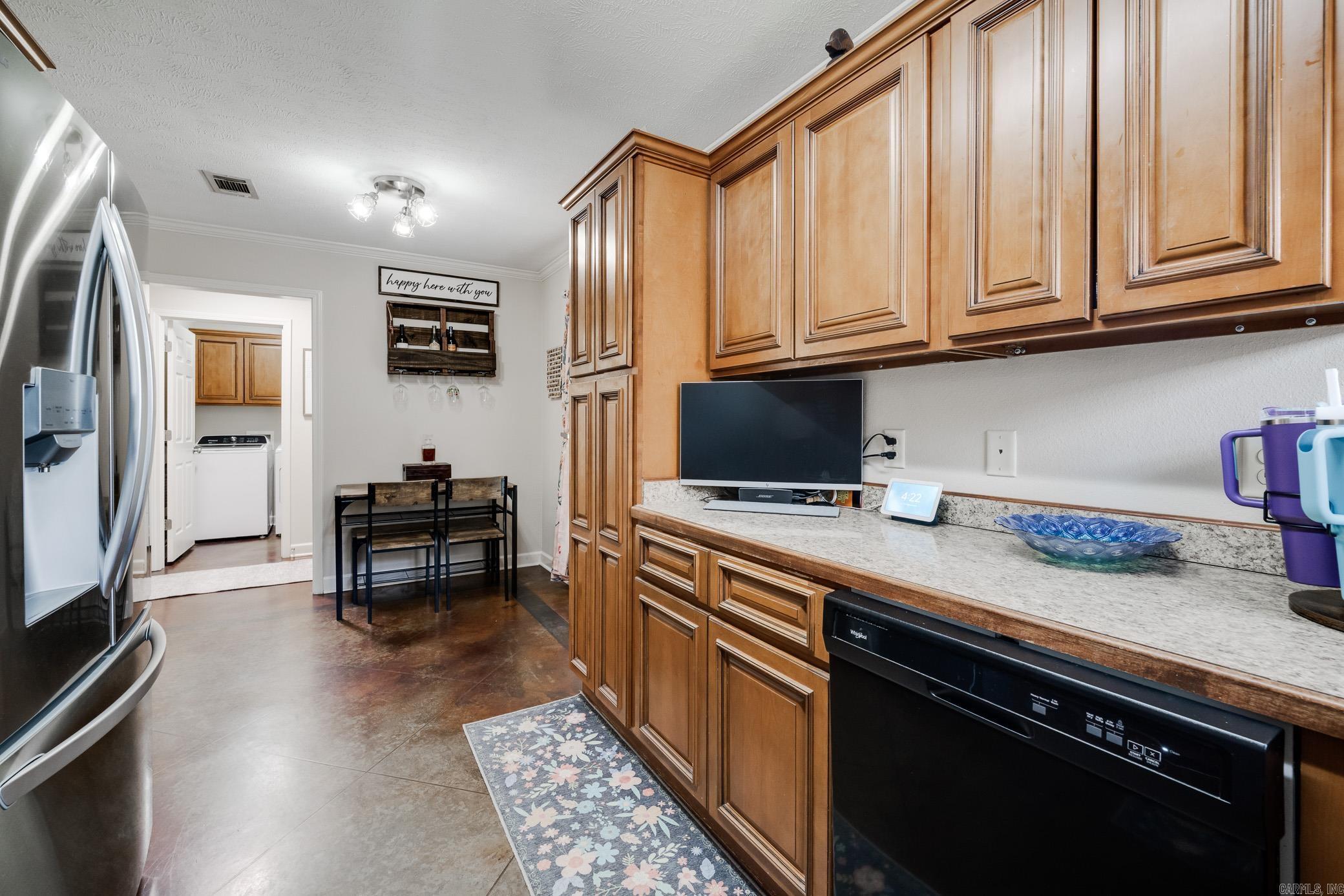 1055 French  Conway, AR