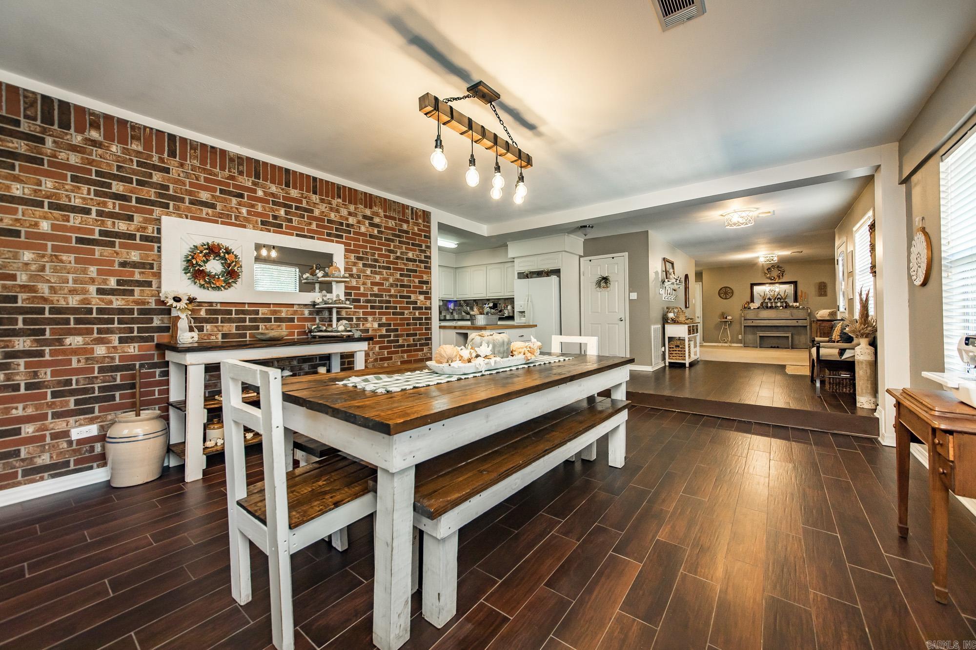 229 Richard Street  Clinton, AR