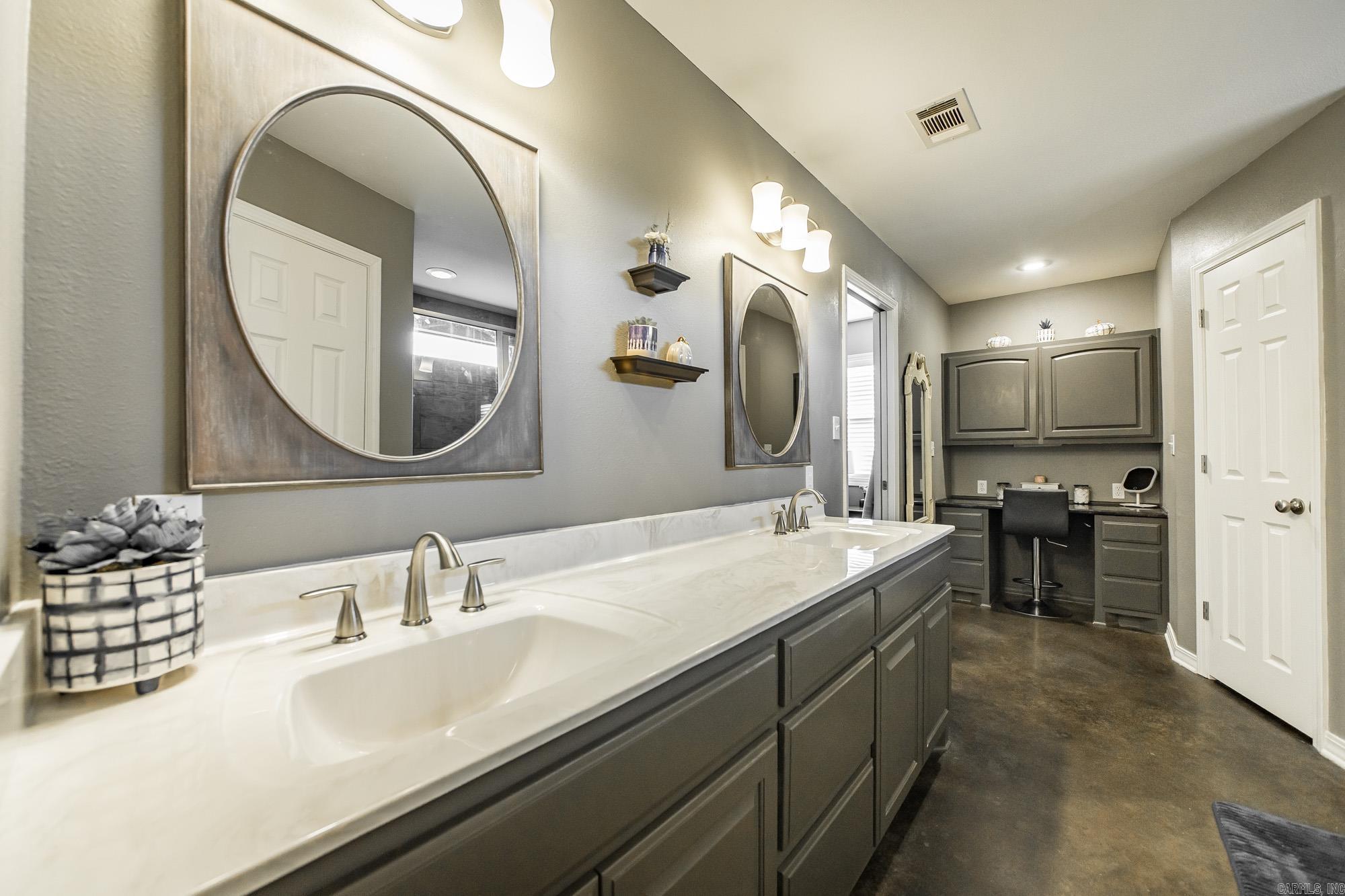 229 Richard Street  Clinton, AR