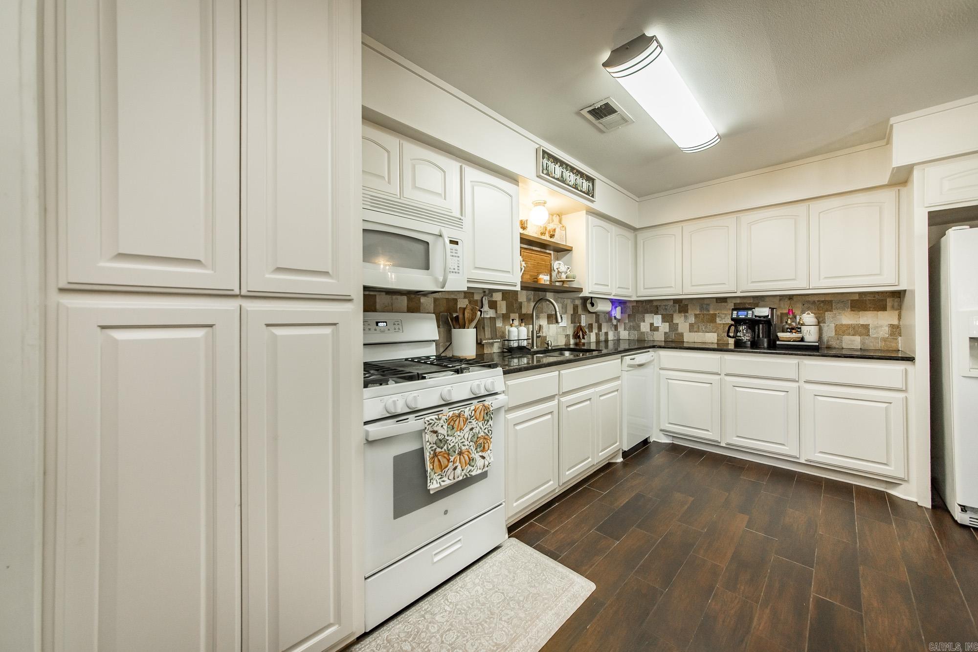 229 Richard Street  Clinton, AR