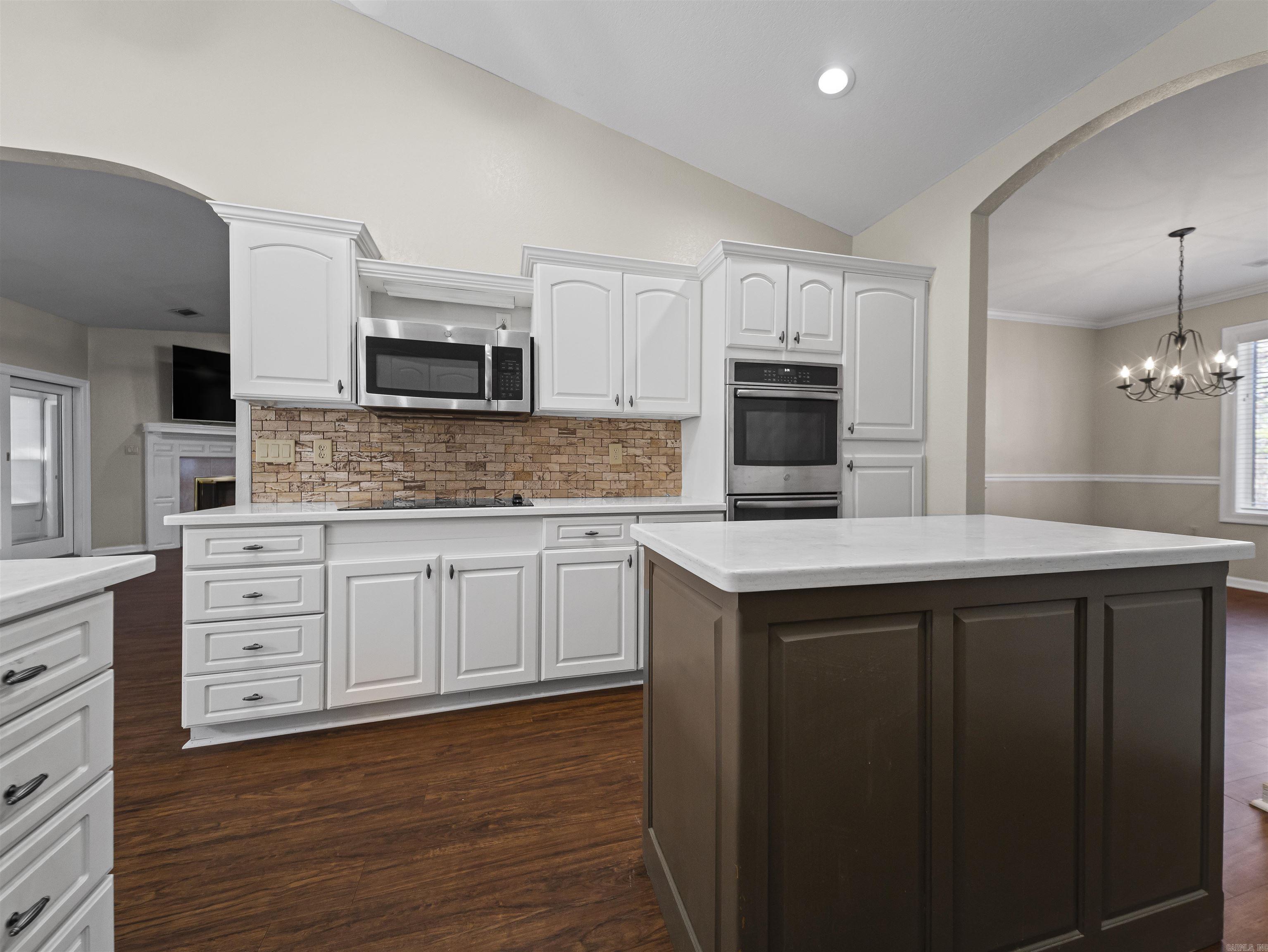 7 Resplandor  Hot Springs Village, AR