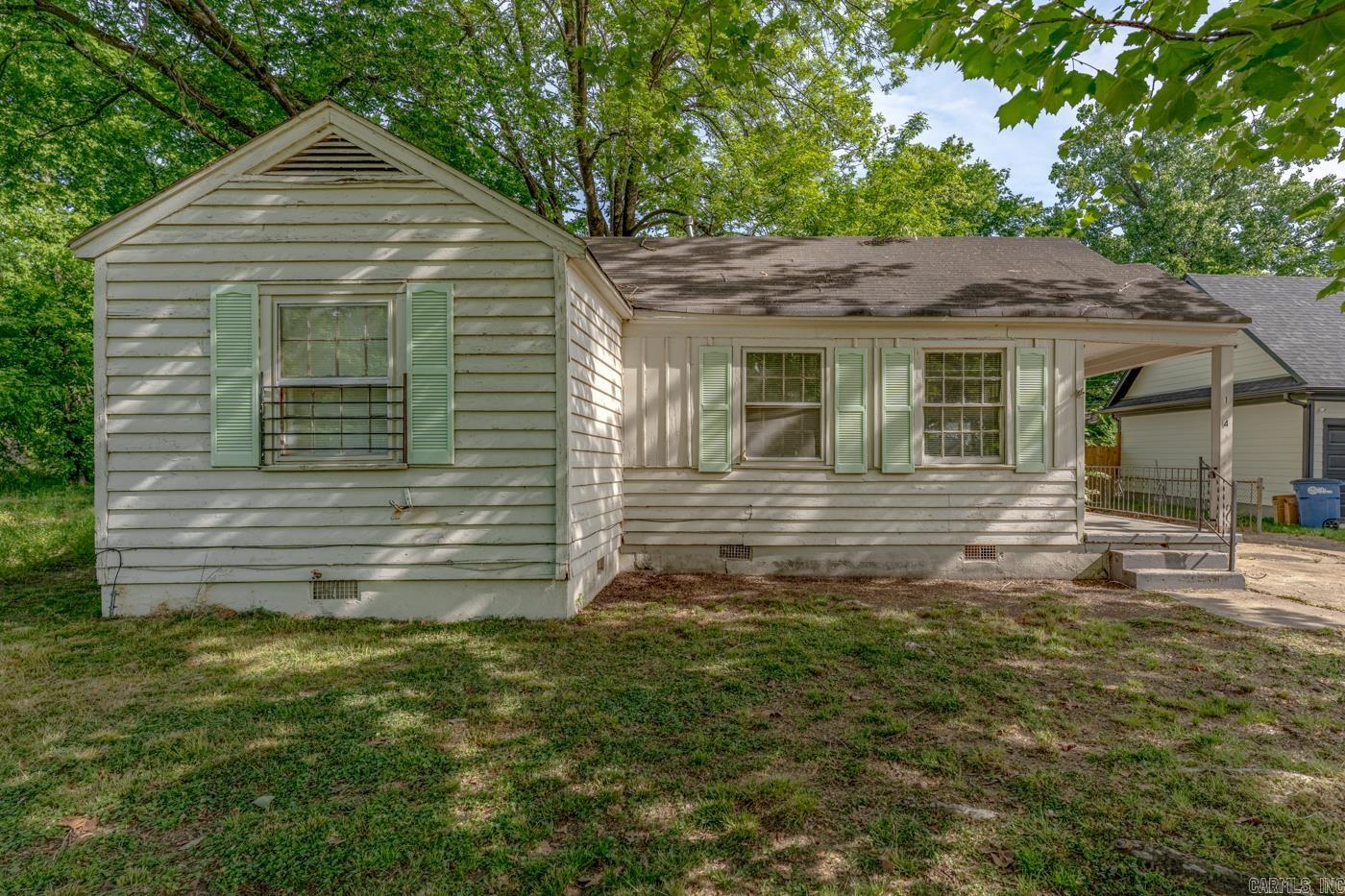 1904 E Barton Ave  West Memphis, AR