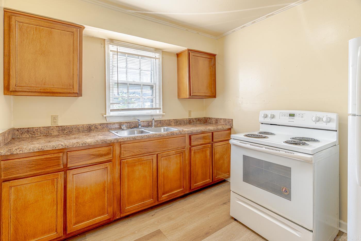 1904 E Barton Ave  West Memphis, AR