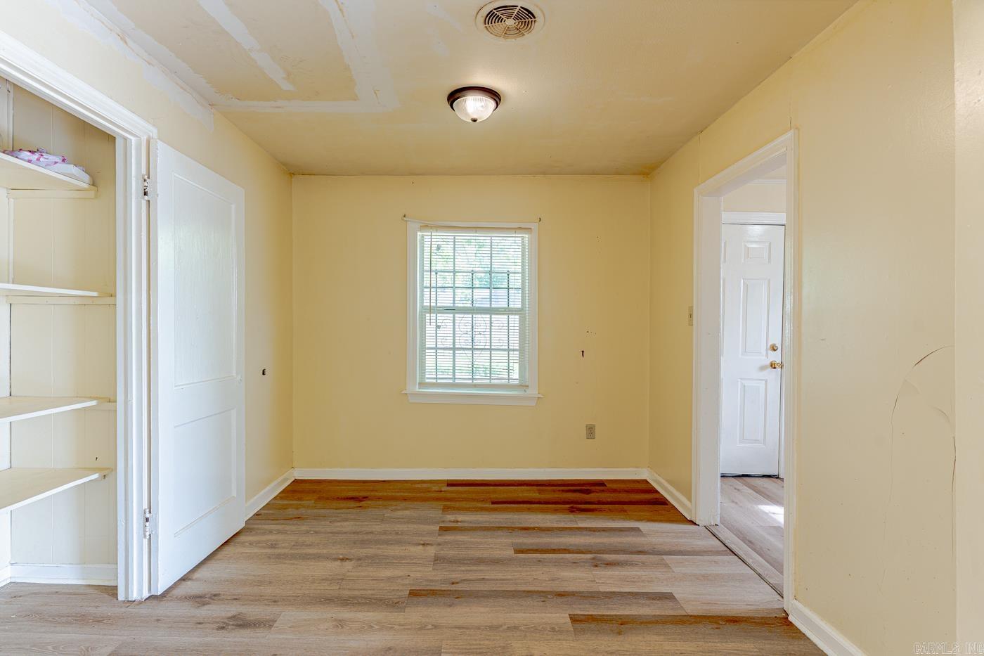 1904 E Barton Ave  West Memphis, AR