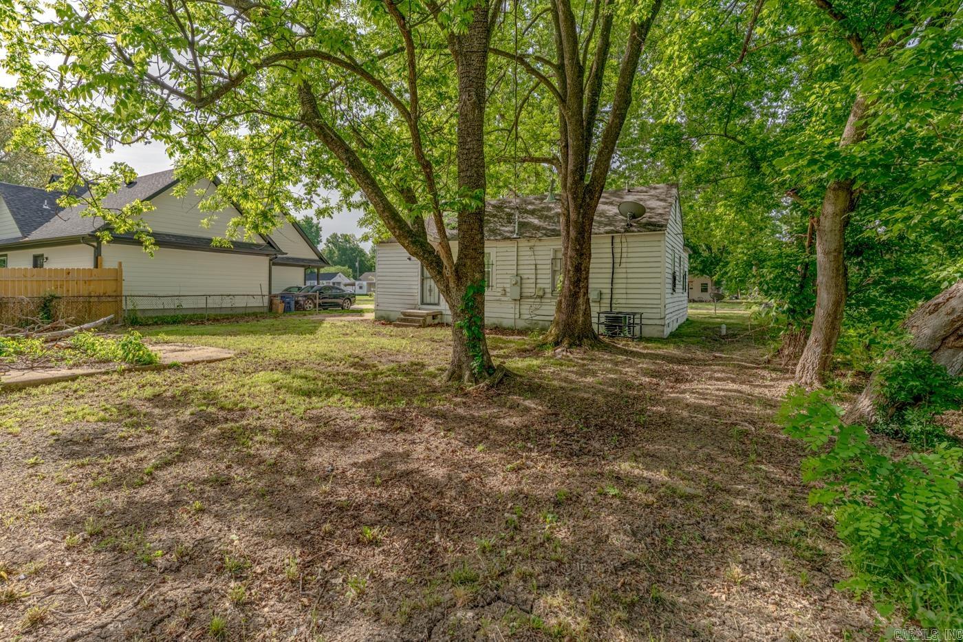 1904 E Barton Ave  West Memphis, AR