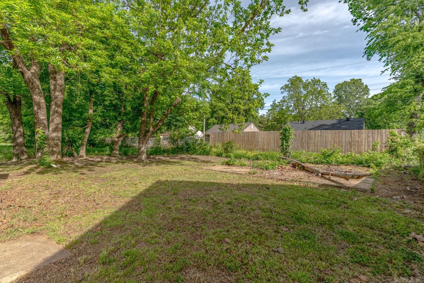 1904 E Barton Ave  West Memphis, AR