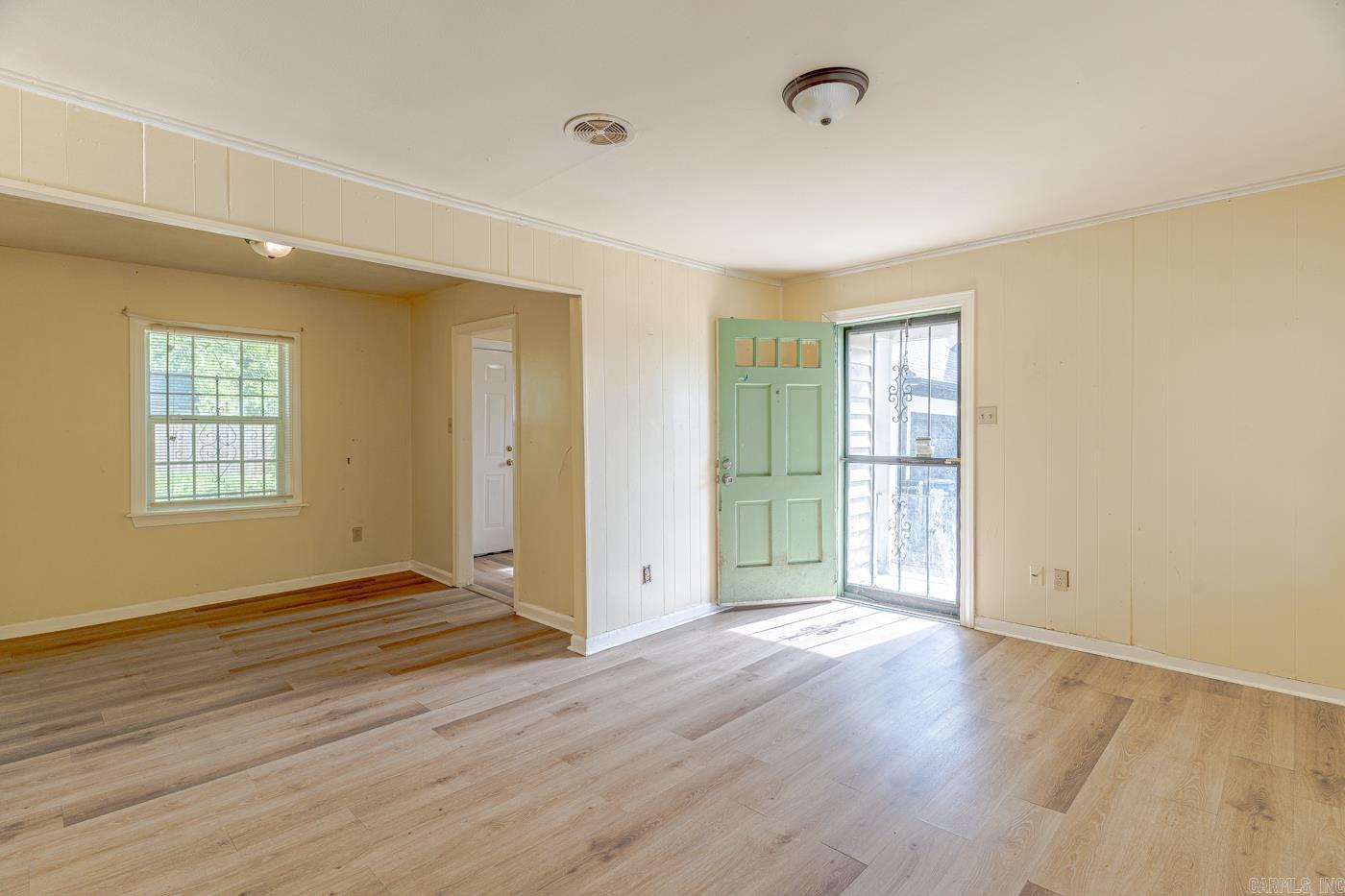 1904 E Barton Ave  West Memphis, AR