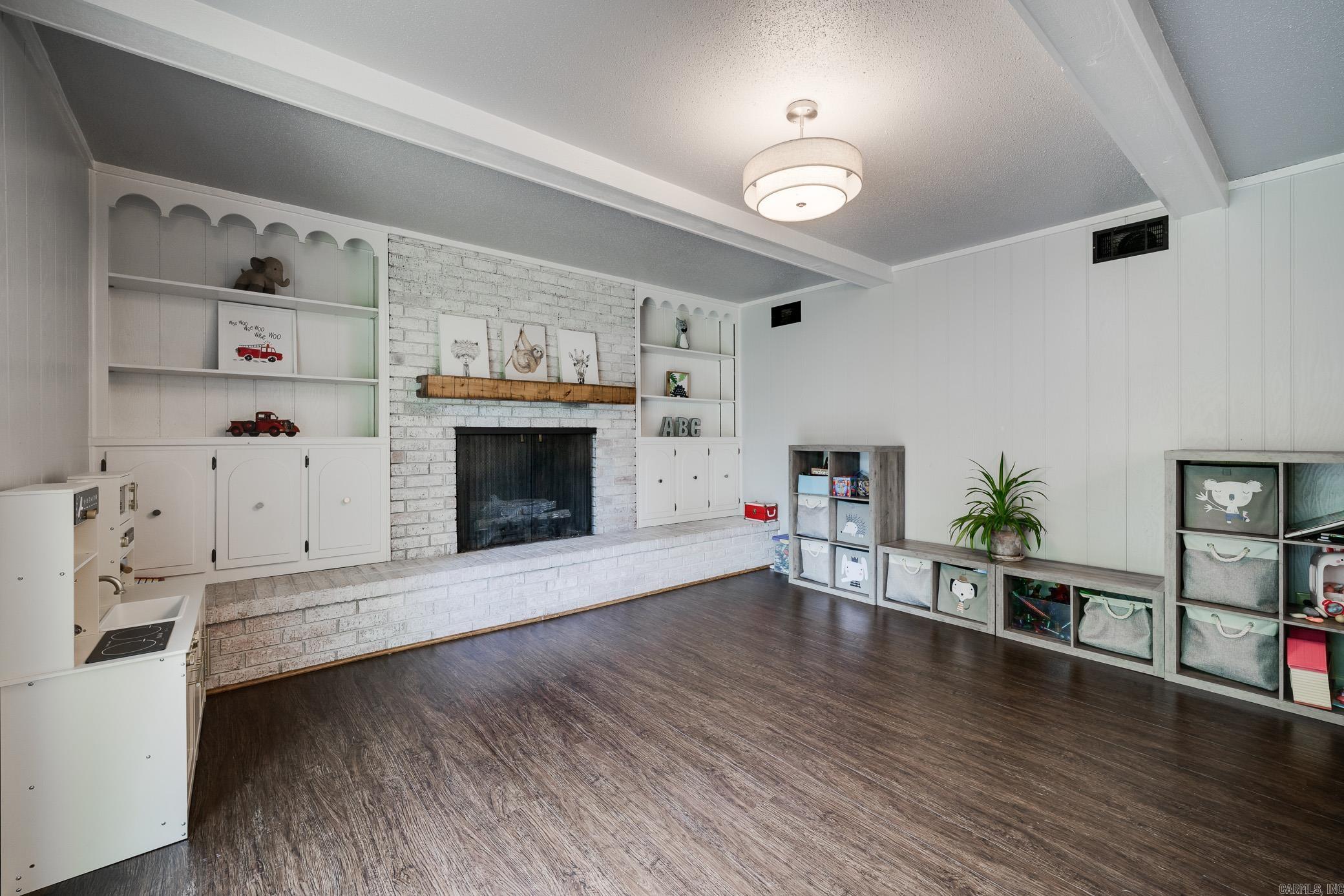 4 Riderwood  North Little Rock, AR