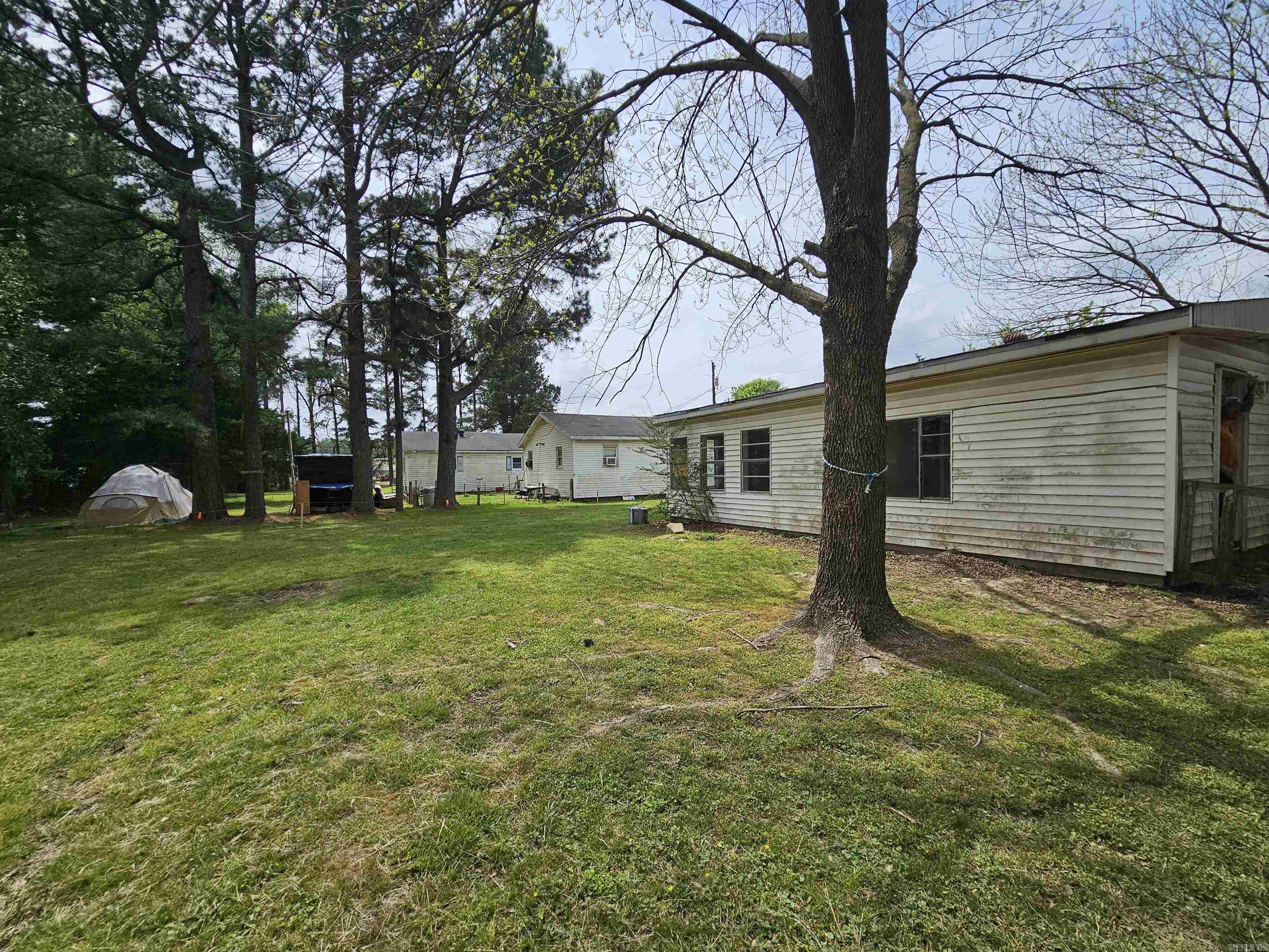 305 S 17th Avenue  Paragould, AR