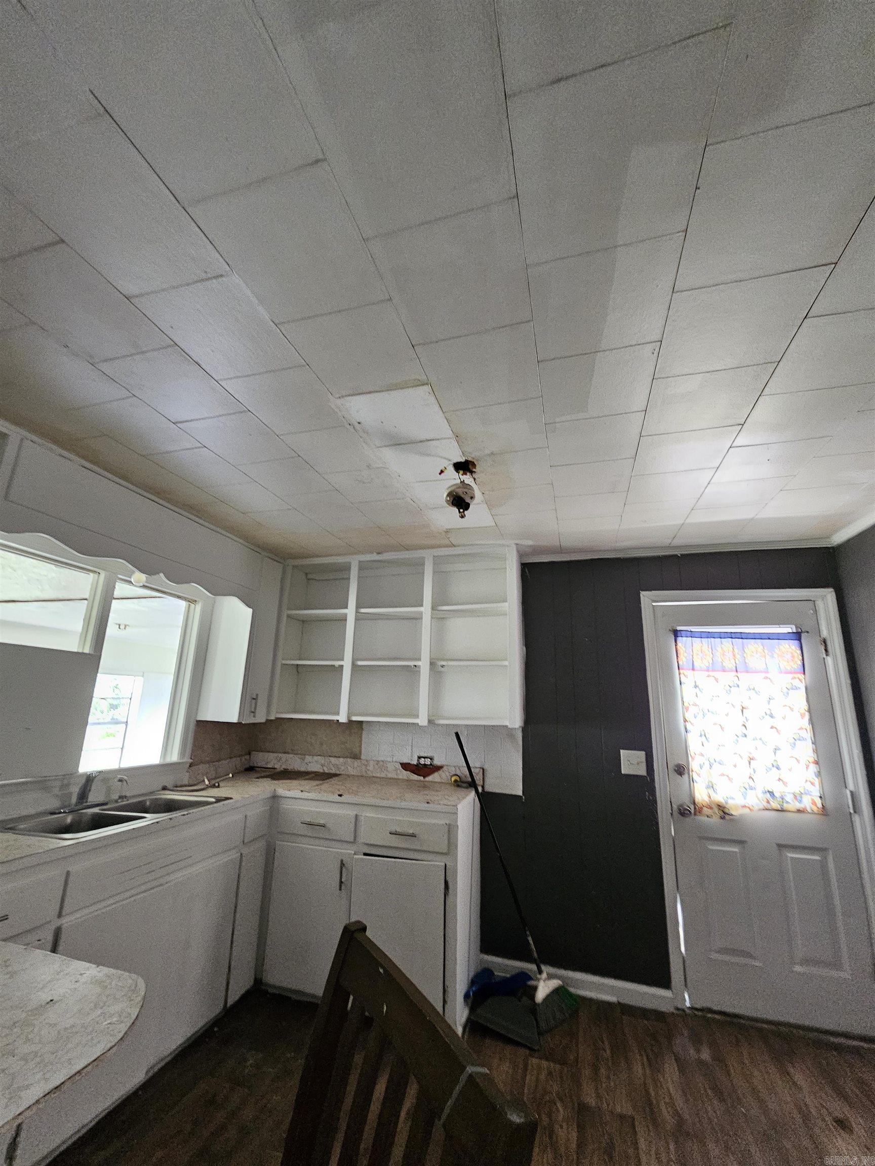 305 S 17th Avenue  Paragould, AR