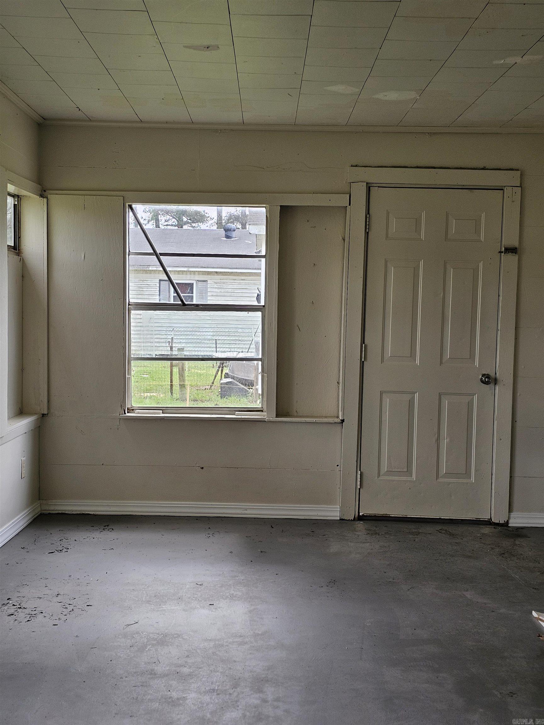 305 S 17th Avenue  Paragould, AR