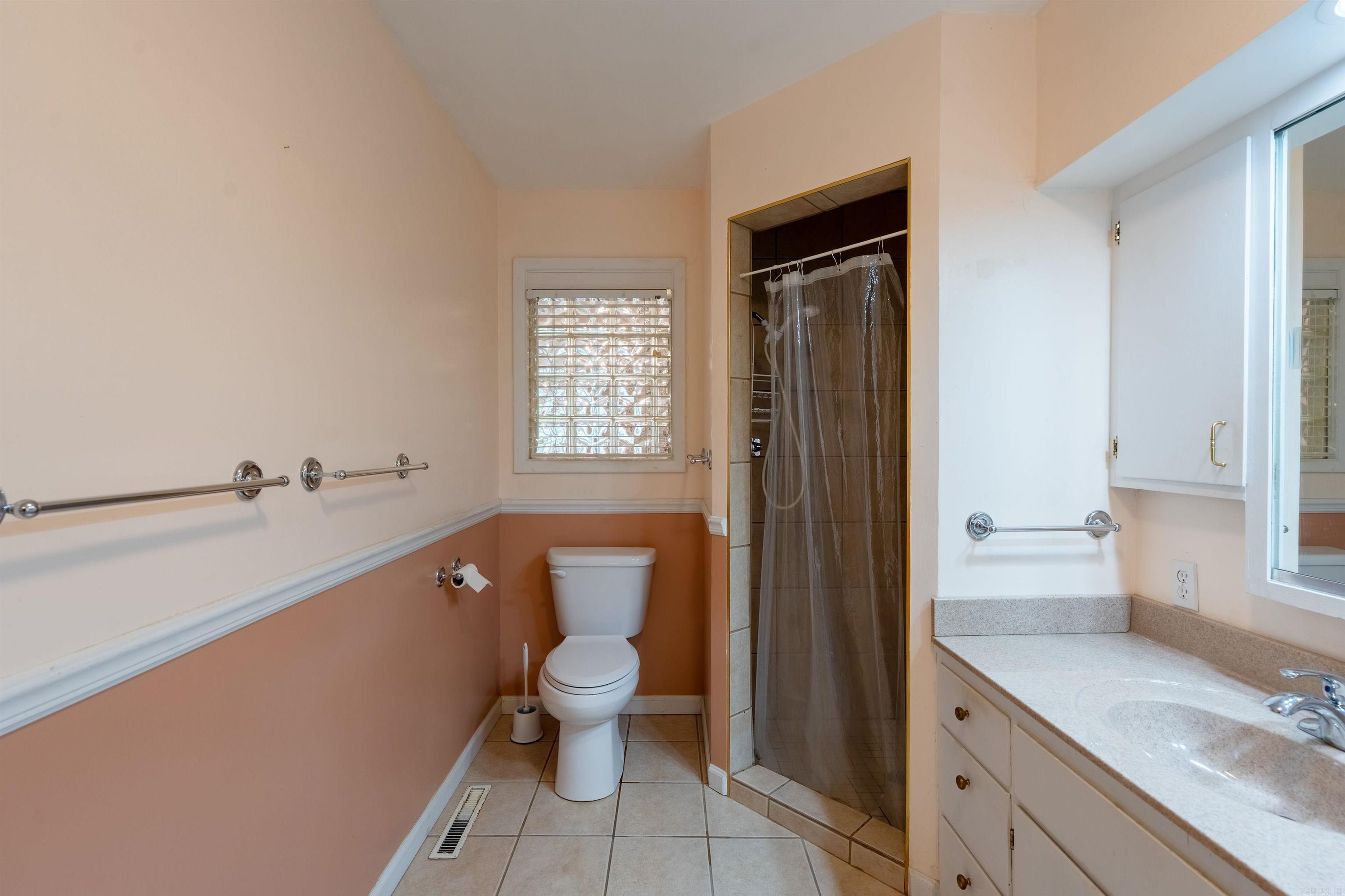 1023 Lakeshore  Heber Springs, AR