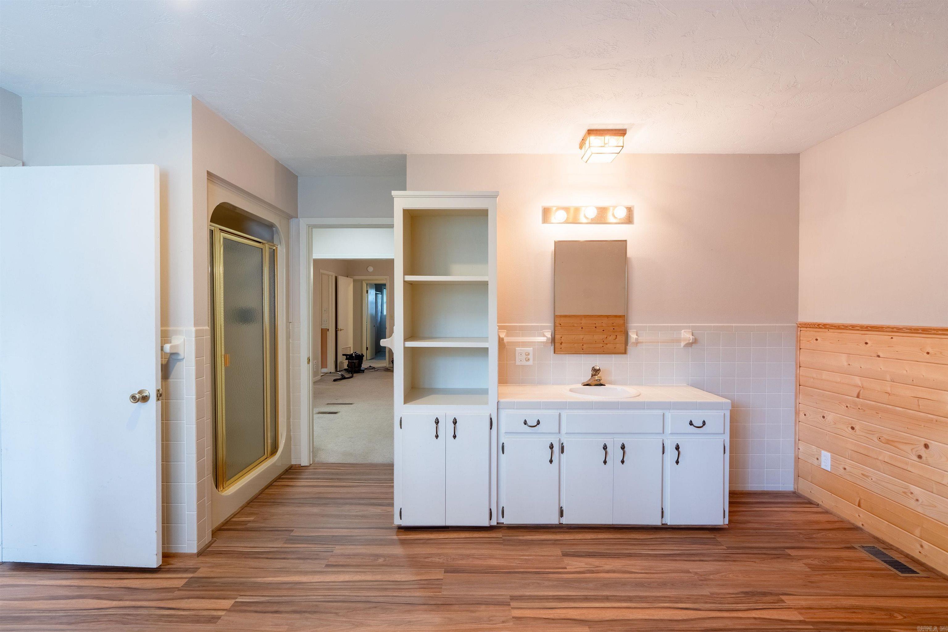 1023 Lakeshore  Heber Springs, AR