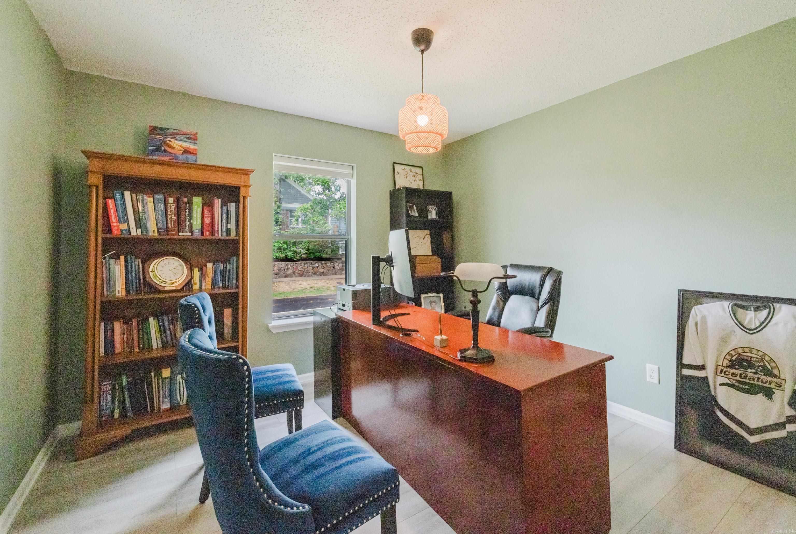 3100 N Poplar  North Little Rock, AR