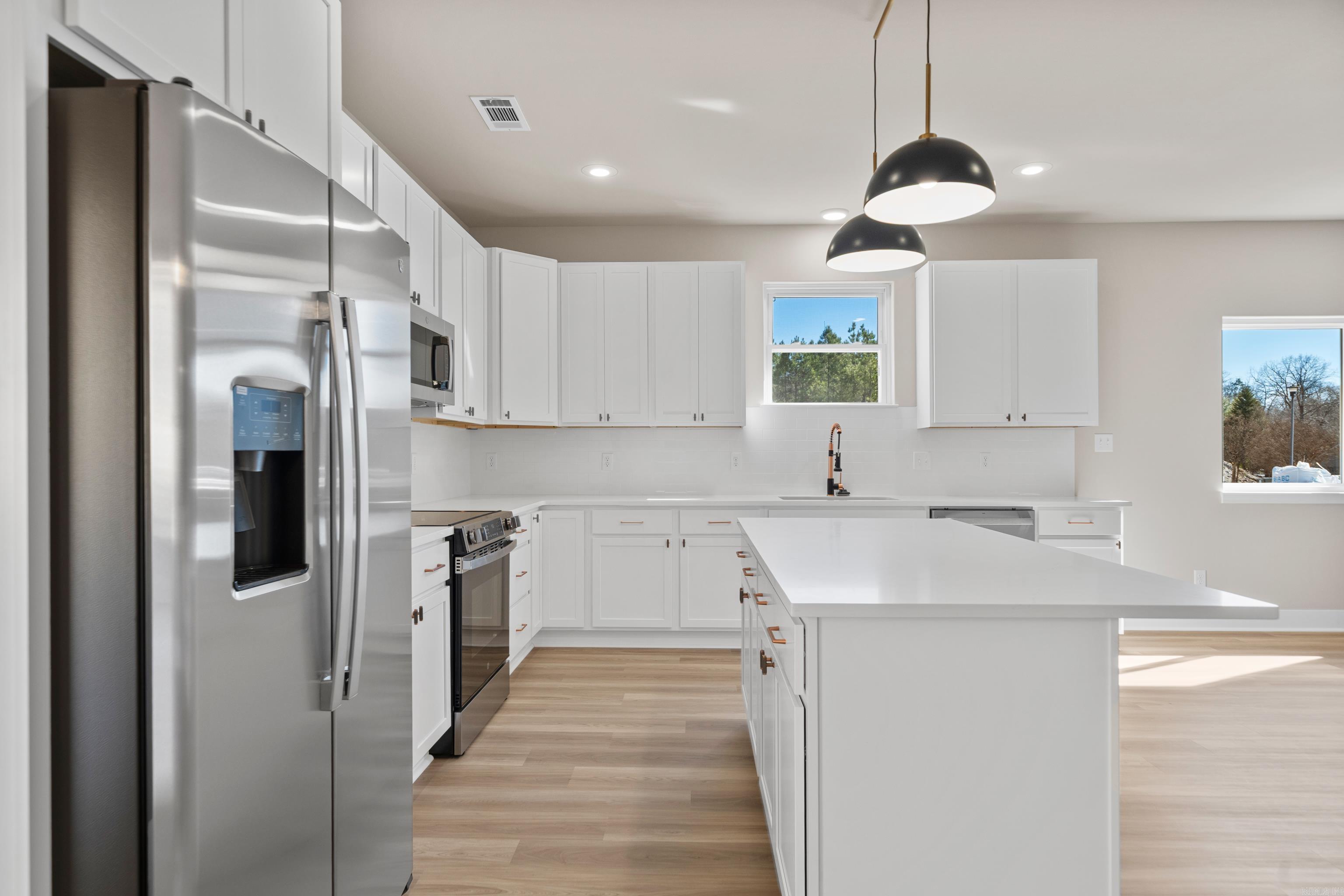 101 Sea Ray  Hot Springs, AR